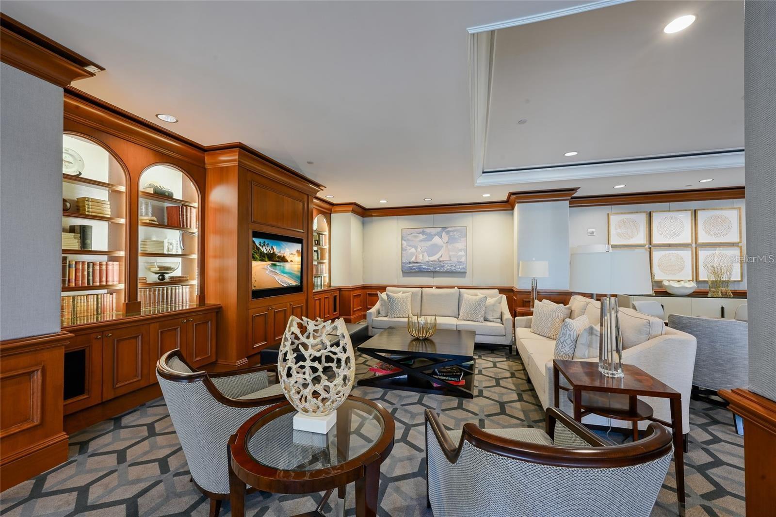 1300 BENJAMIN FRANKLIN DR #303