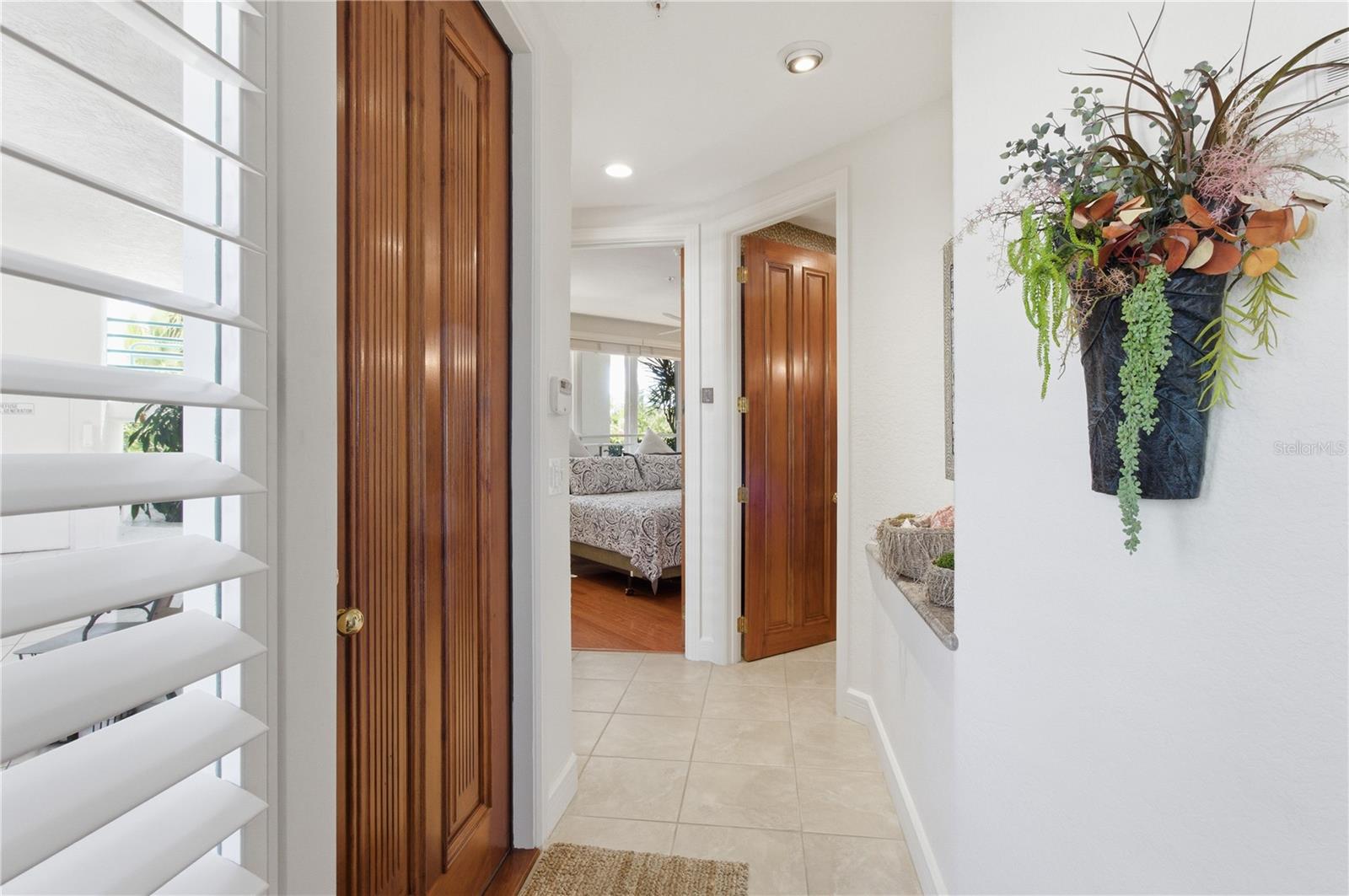 350 GULF OF MEXICO DR #219