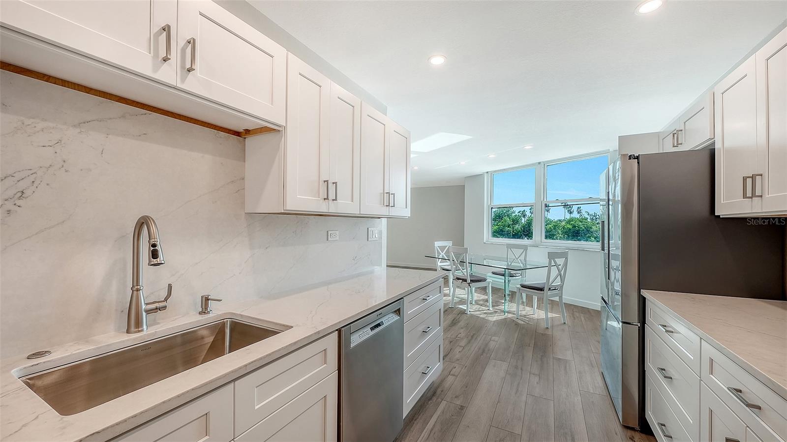 1000 LONGBOAT CLUB RD #304
