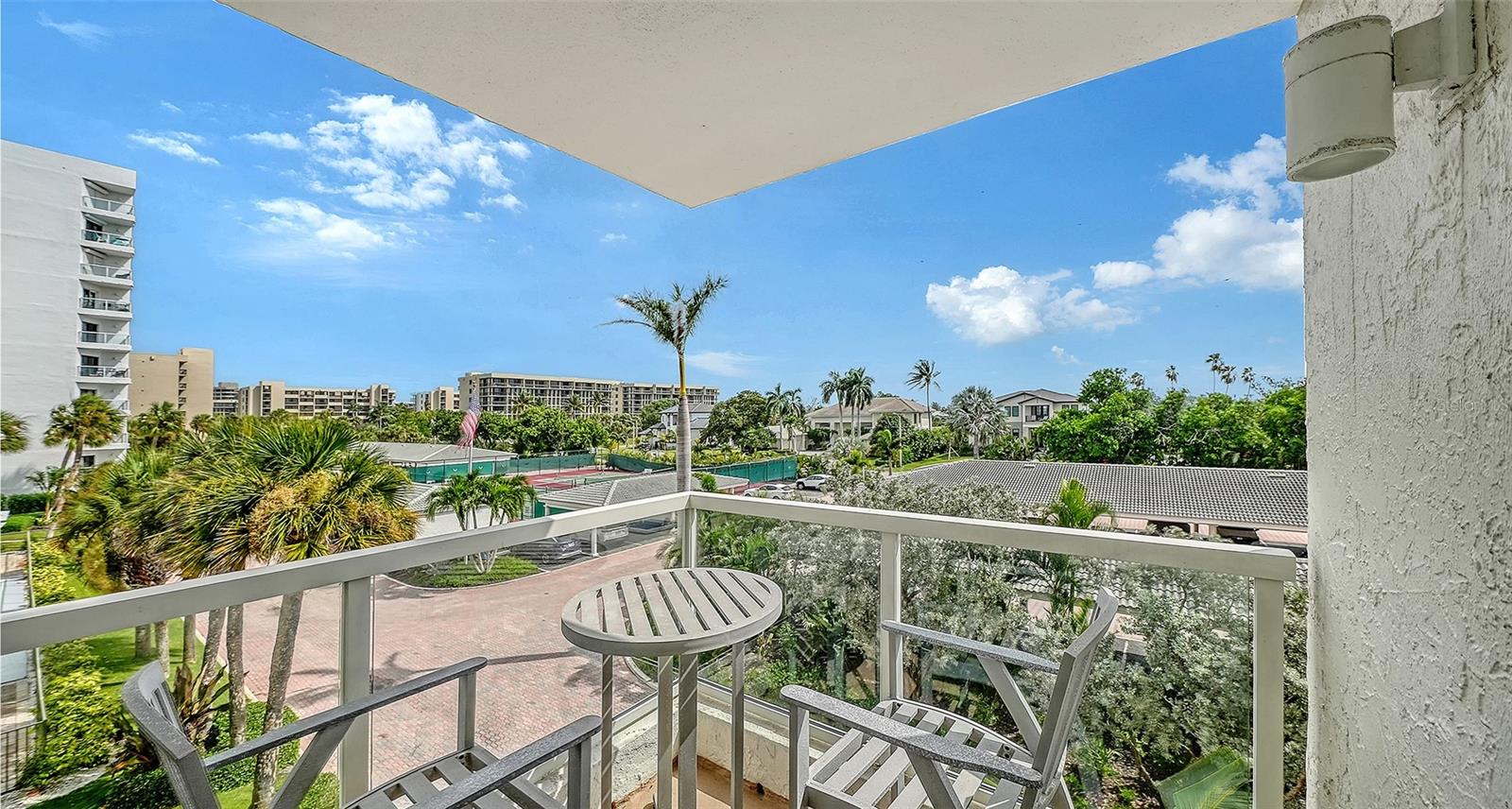 1000 LONGBOAT CLUB RD #304