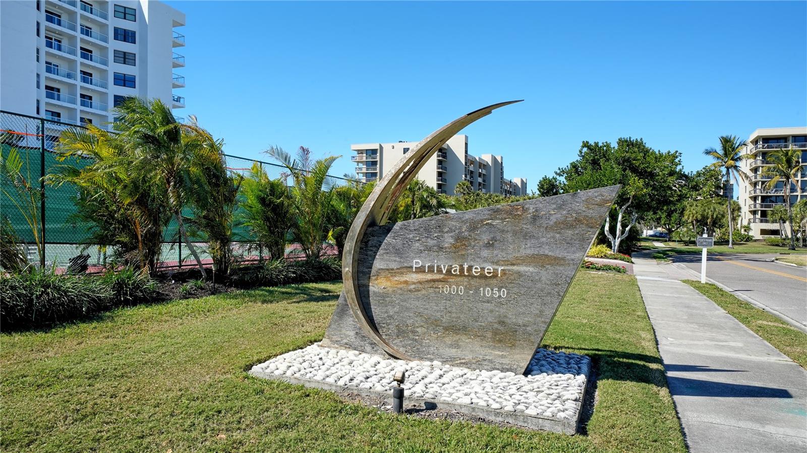 1000 LONGBOAT CLUB RD #304