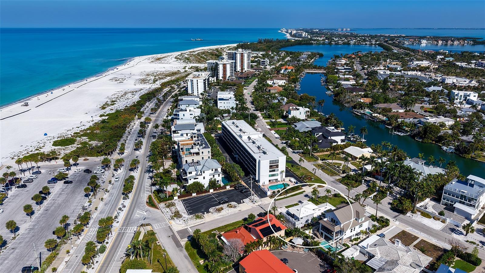 404 S POLK DR