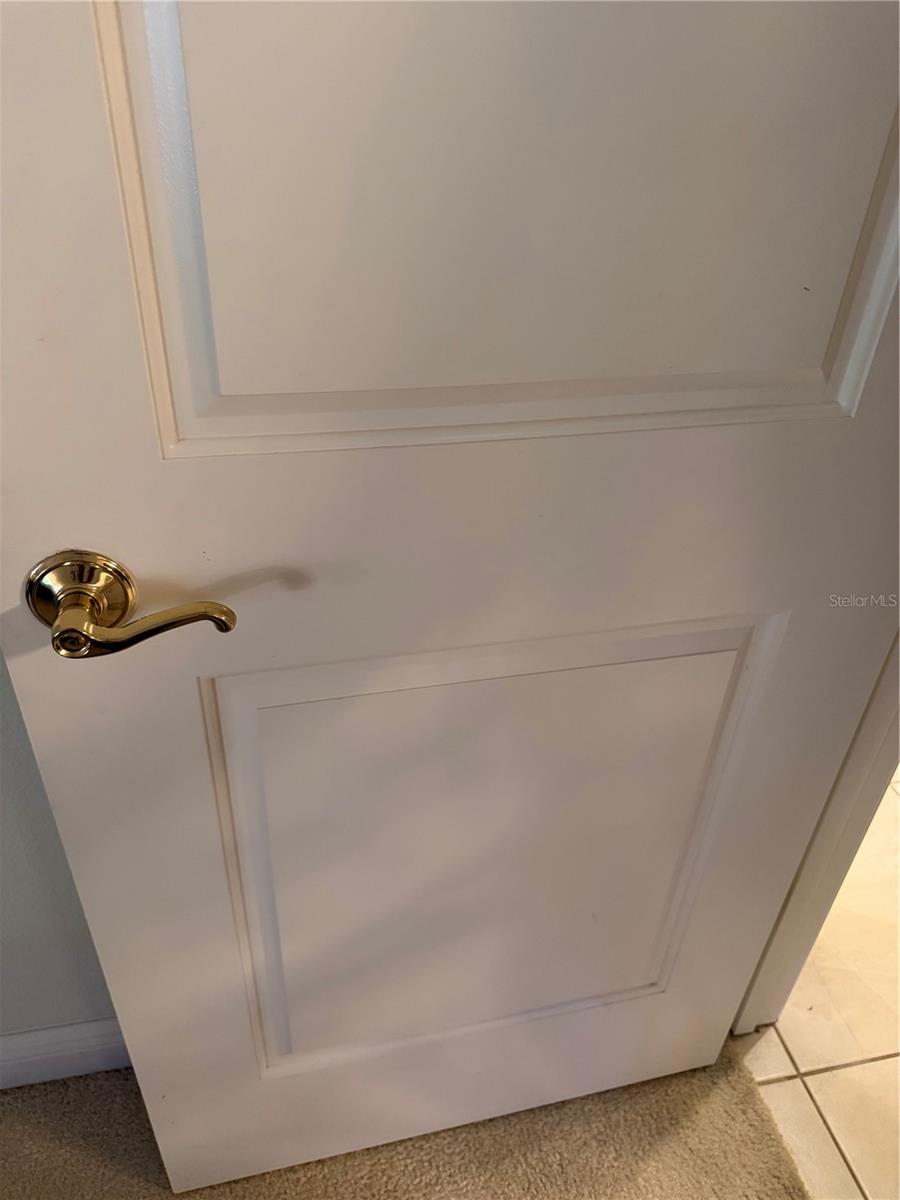 402 MACEWEN DR