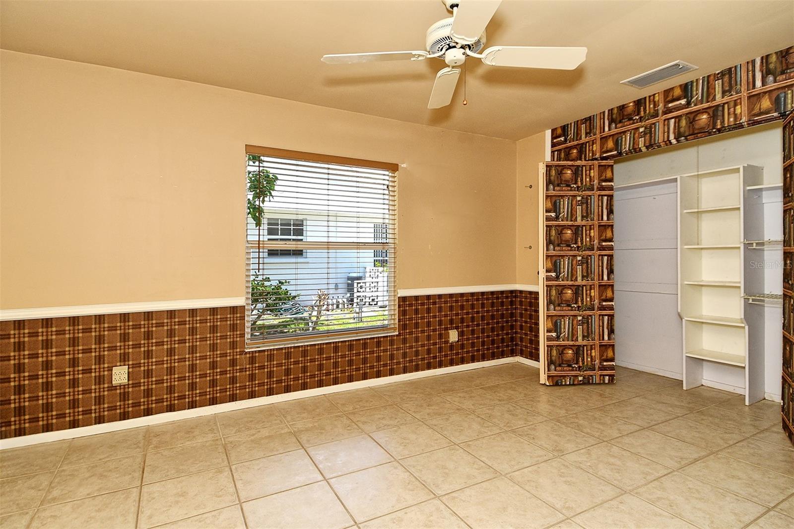 3140 ESPANOLA DR