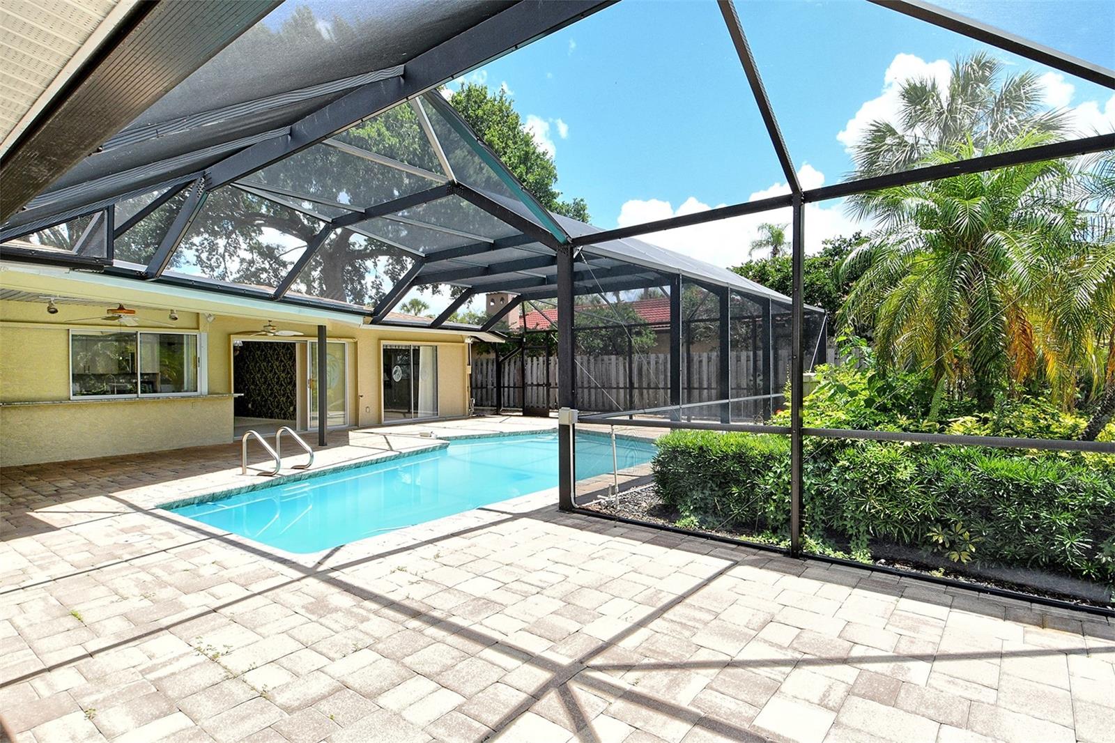 3140 ESPANOLA DR