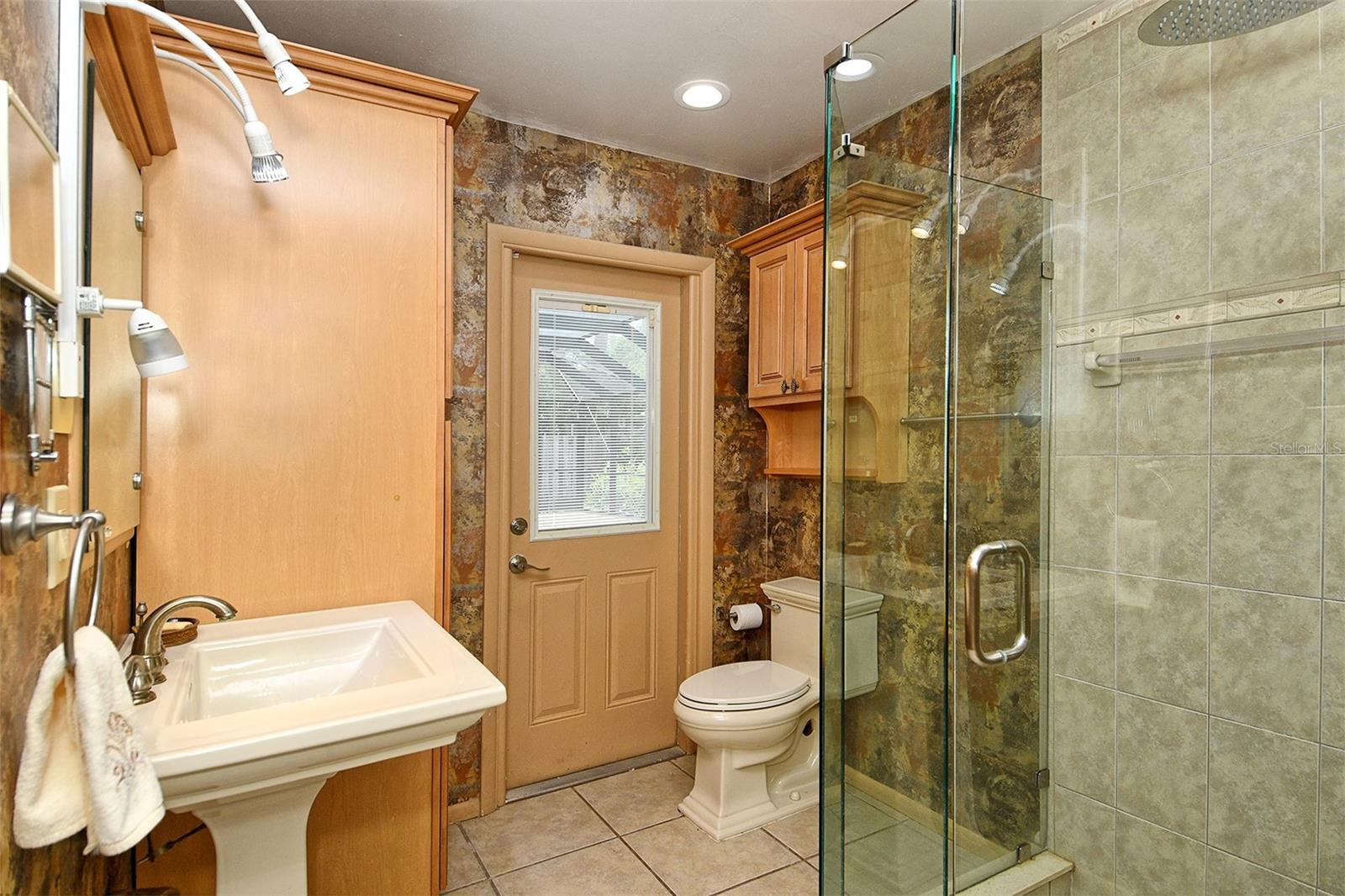 3140 ESPANOLA DR