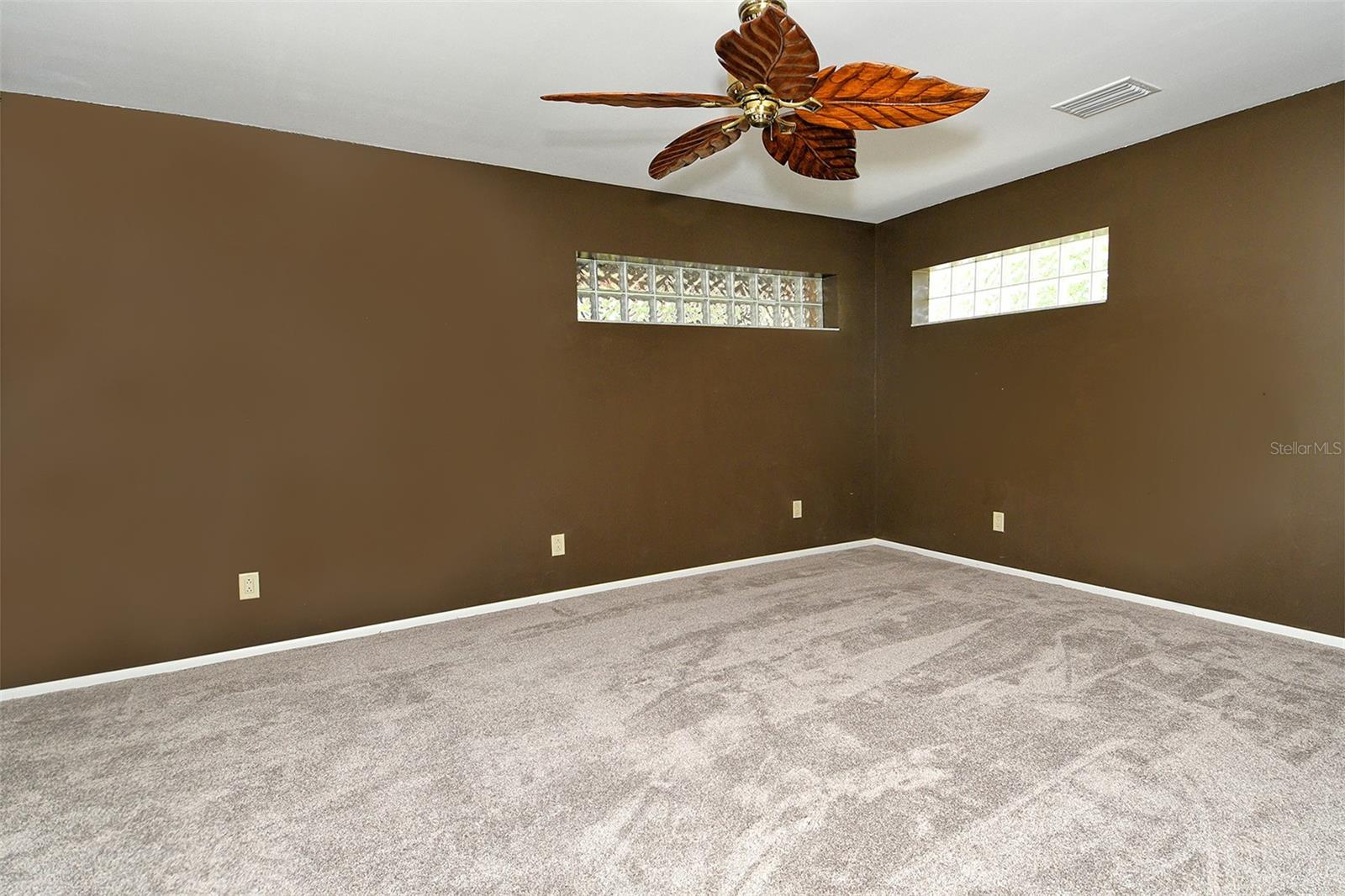 3140 ESPANOLA DR