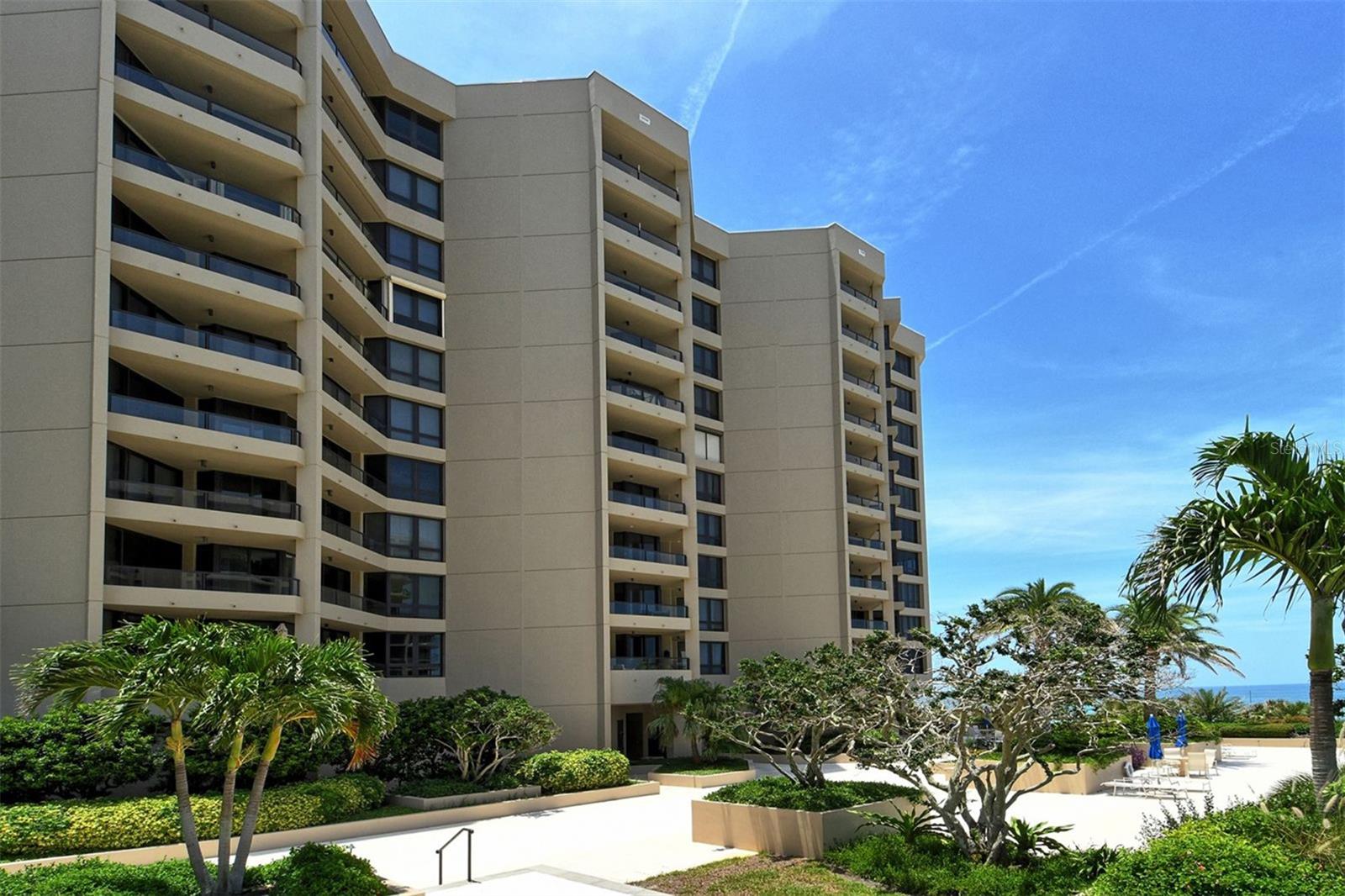 1211 GULF OF MEXICO DR #105