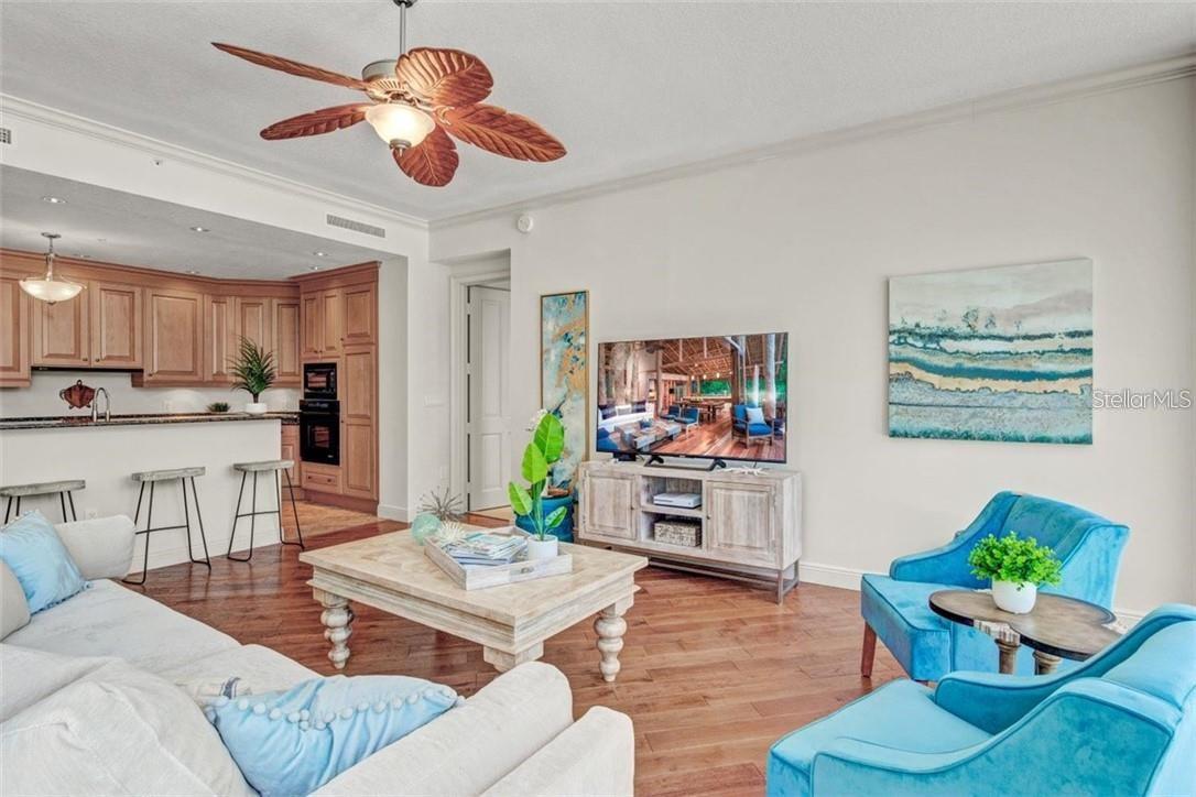 1300 BENJAMIN FRANKLIN DR #301