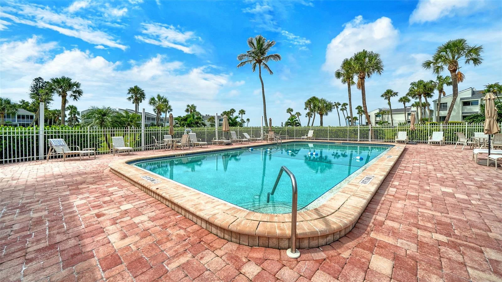 7115 GULF OF MEXICO DR #23