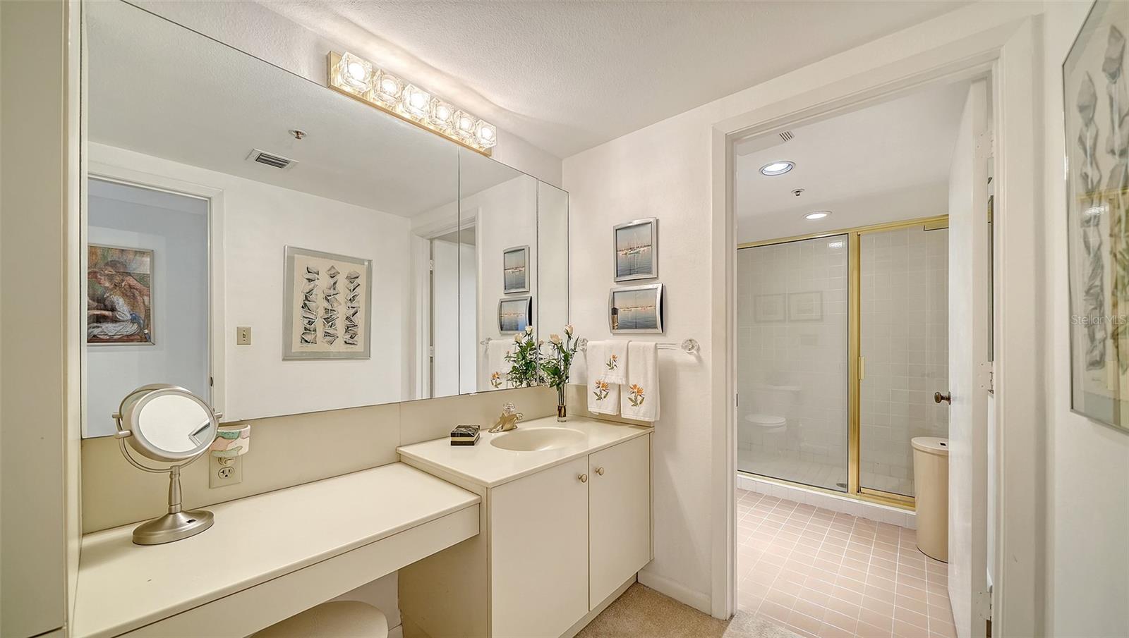 2110 HARBOURSIDE DR #523