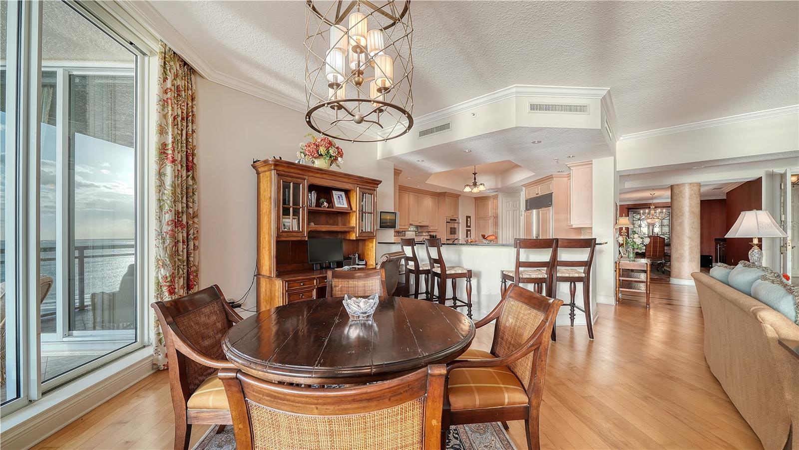 1300 BENJAMIN FRANKLIN DR #1003