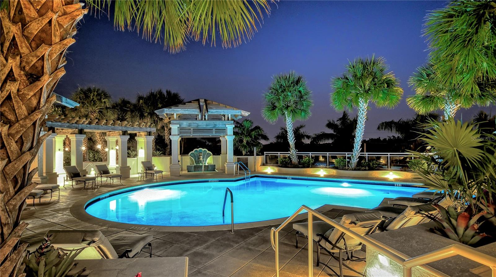 1300 BENJAMIN FRANKLIN DR #1003