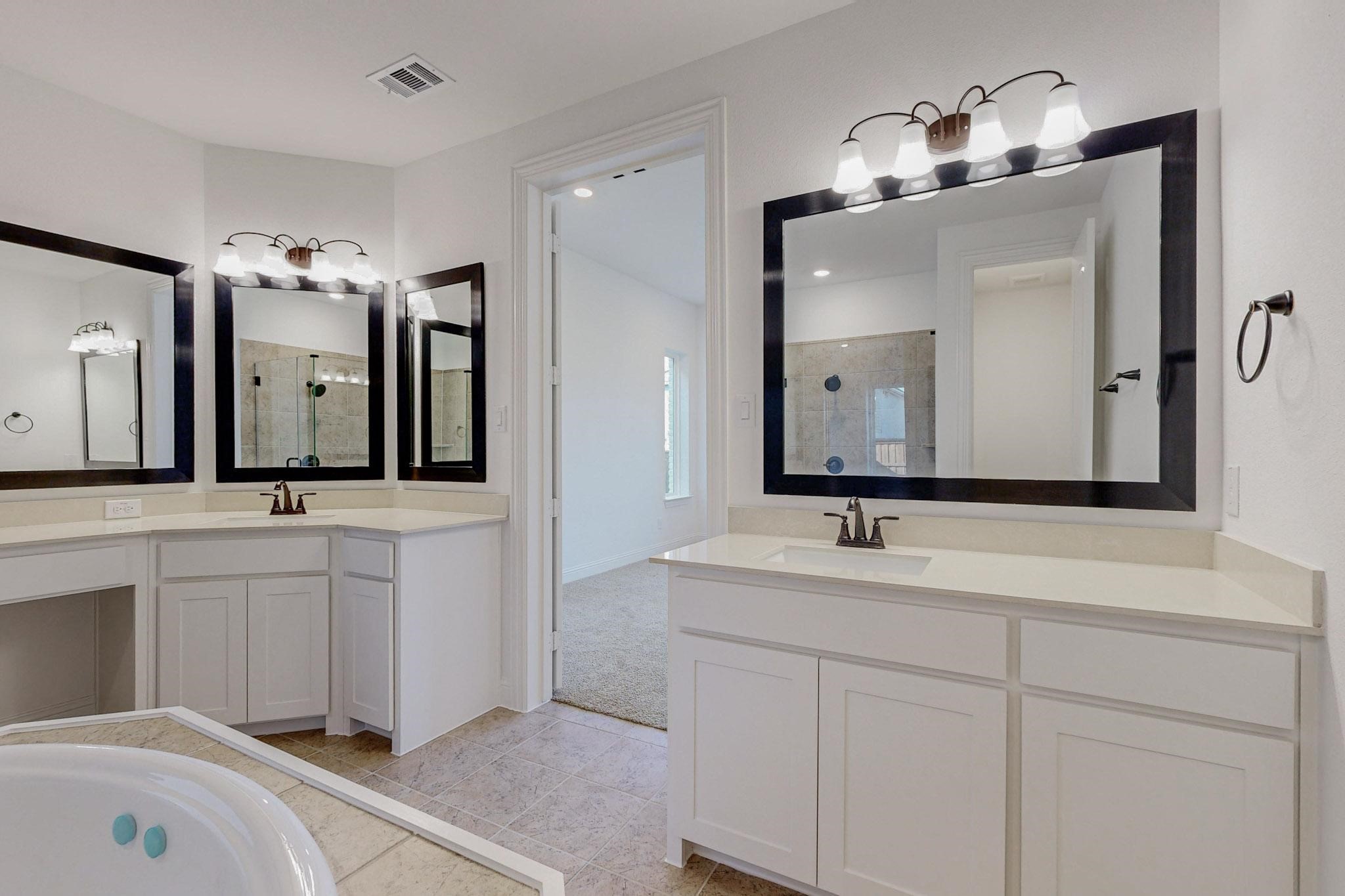 2916 Shadybrook Drive