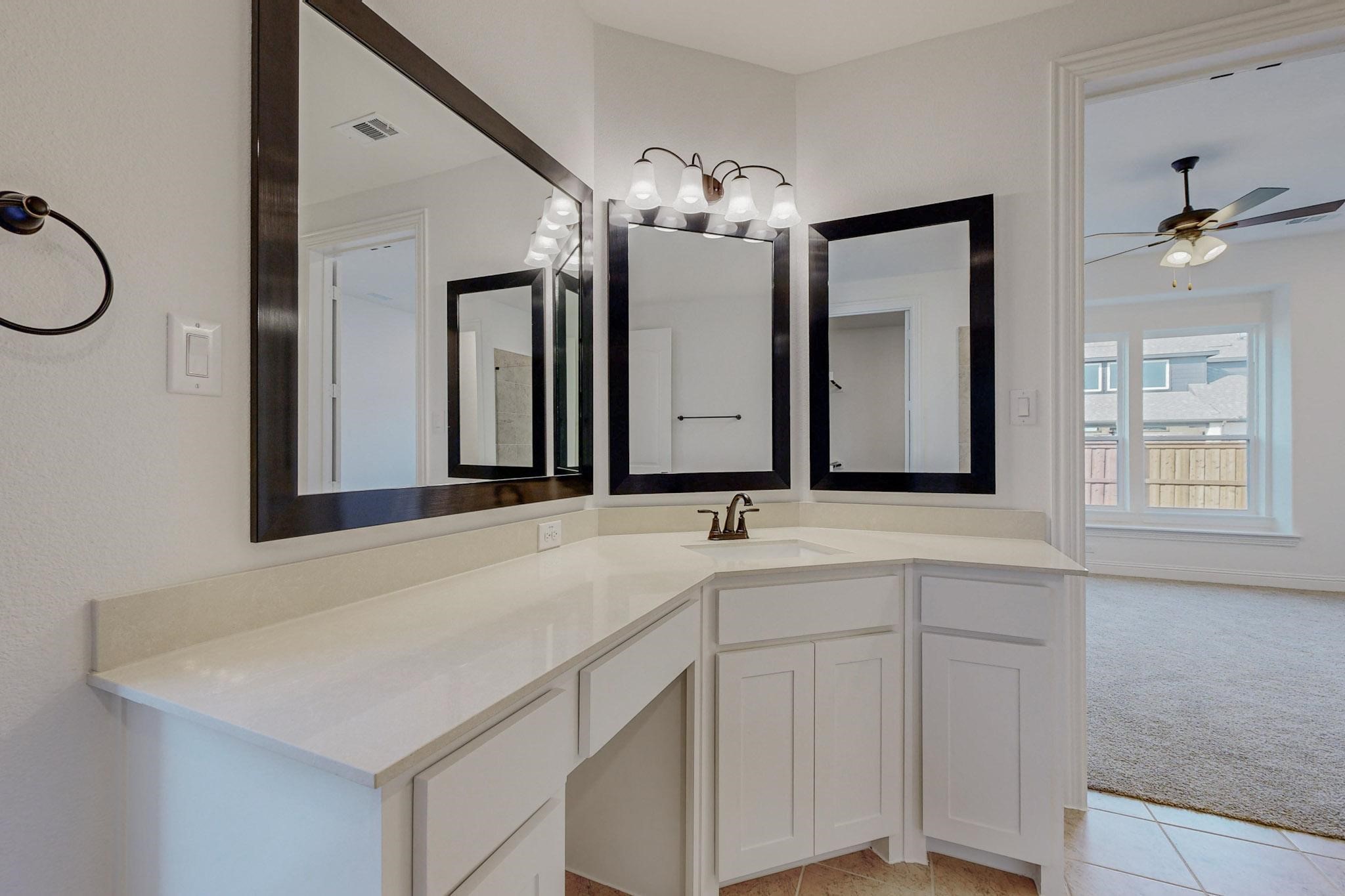 2916 Shadybrook Drive