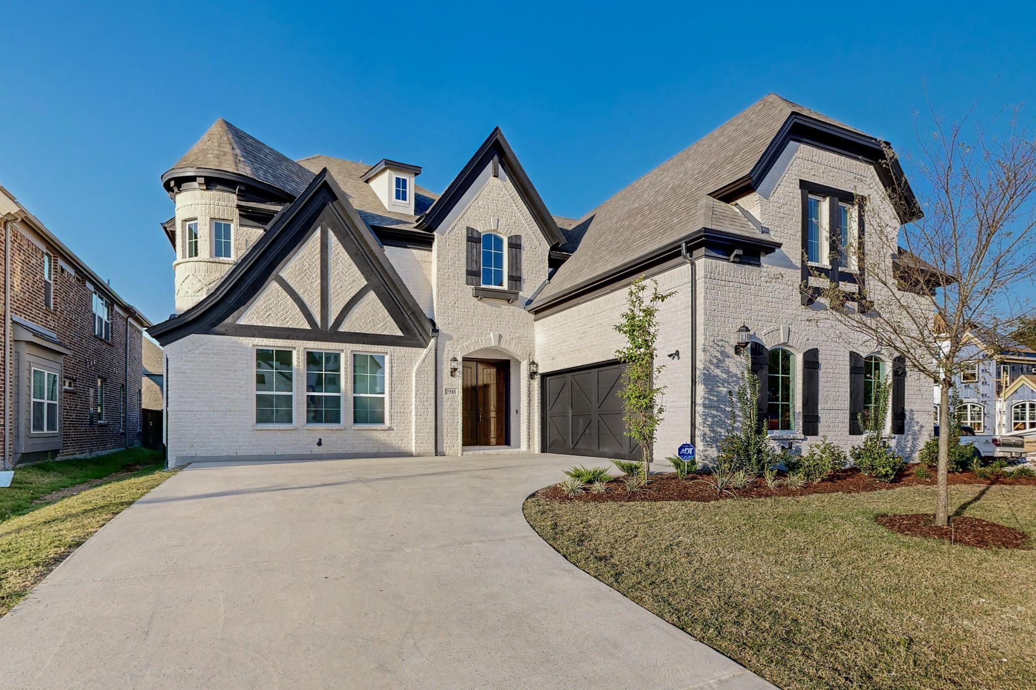 2916 Shadybrook Drive