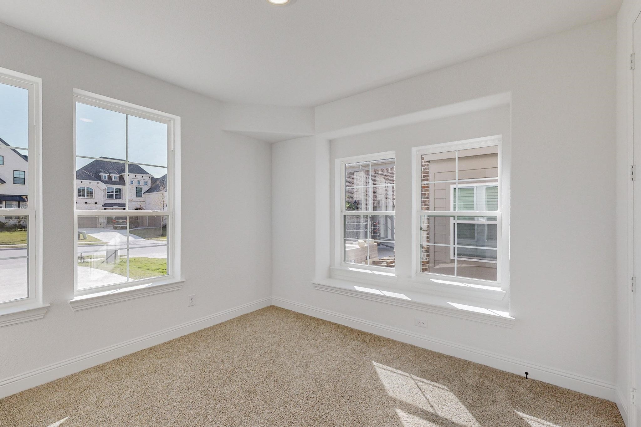 2916 Shadybrook Drive