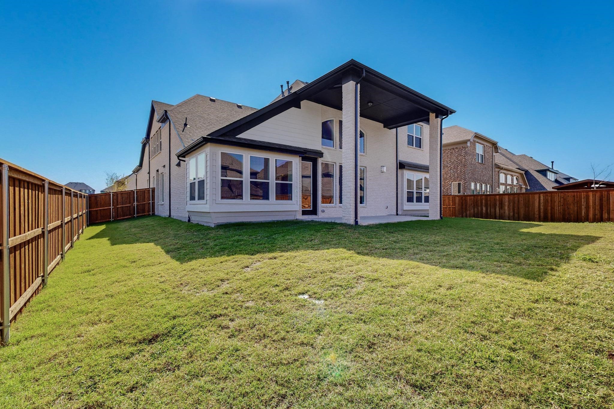 2916 Shadybrook Drive