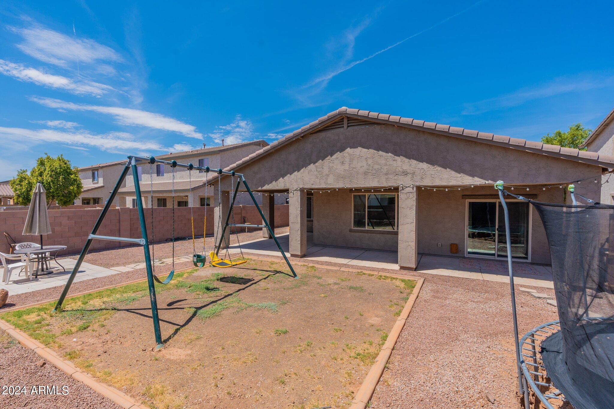 40607 W PARKHILL Drive