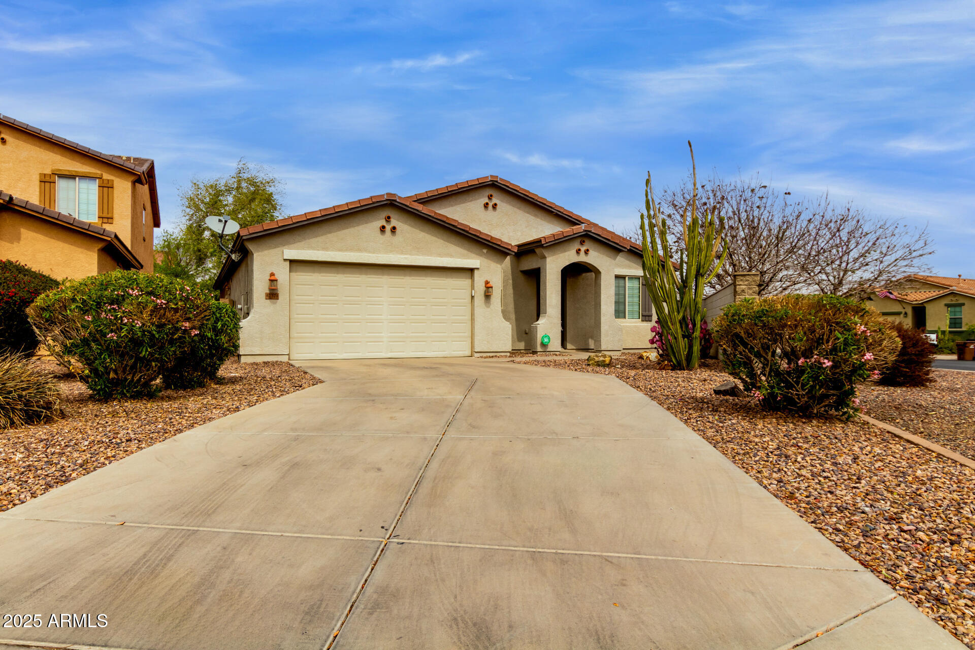 42374 W AVELLA Drive
