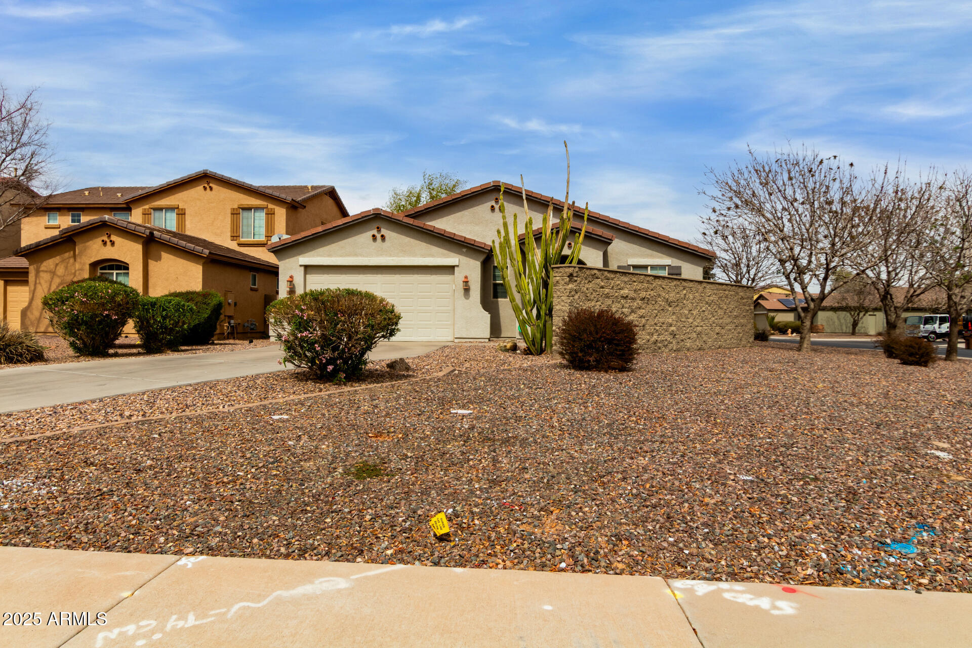 42374 W AVELLA Drive