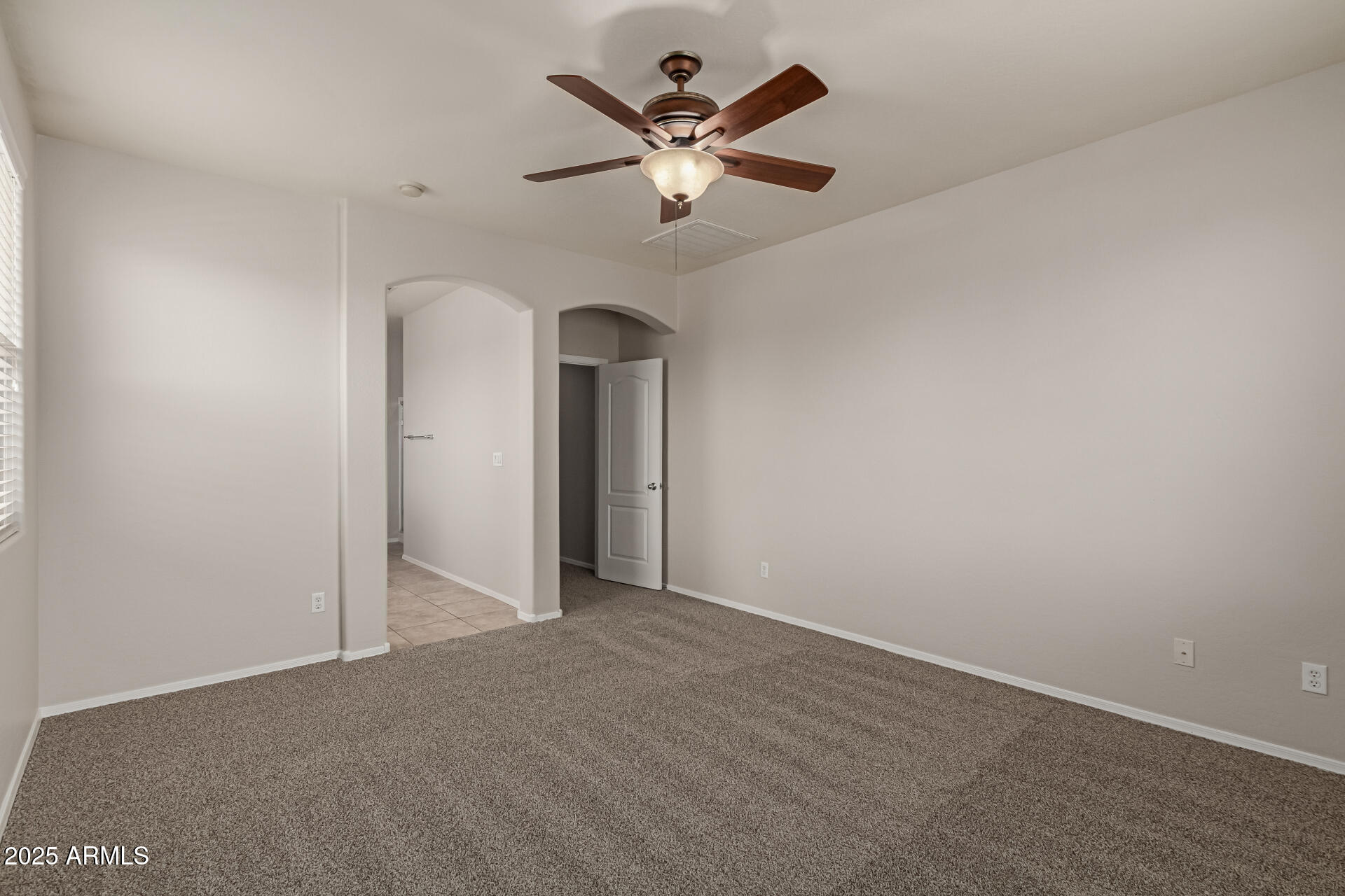 42374 W AVELLA Drive