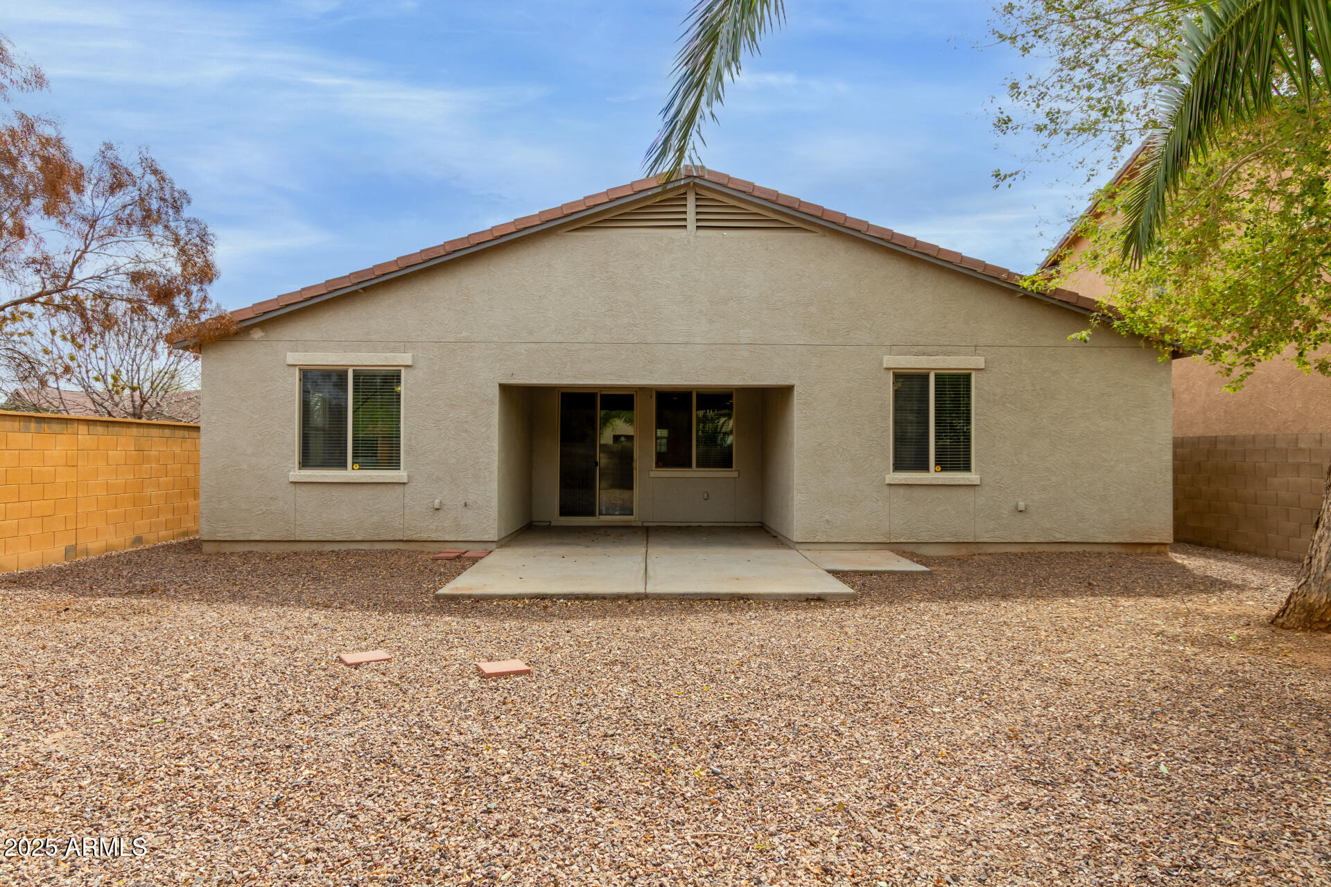 42374 W AVELLA Drive