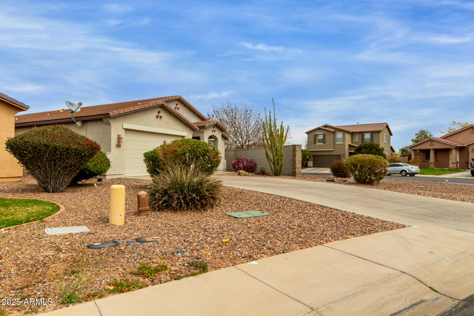 42374 W AVELLA Drive