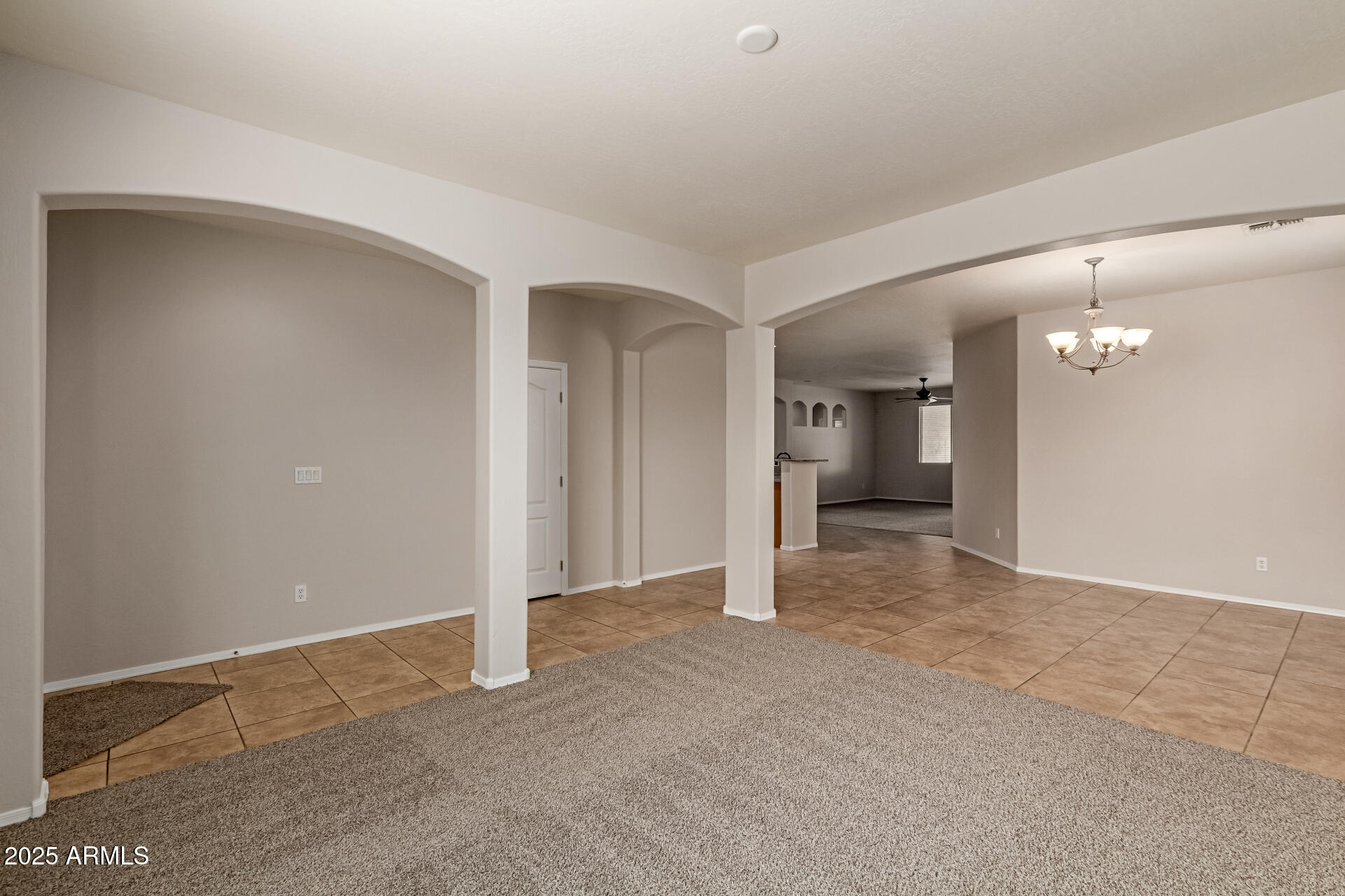 42374 W AVELLA Drive