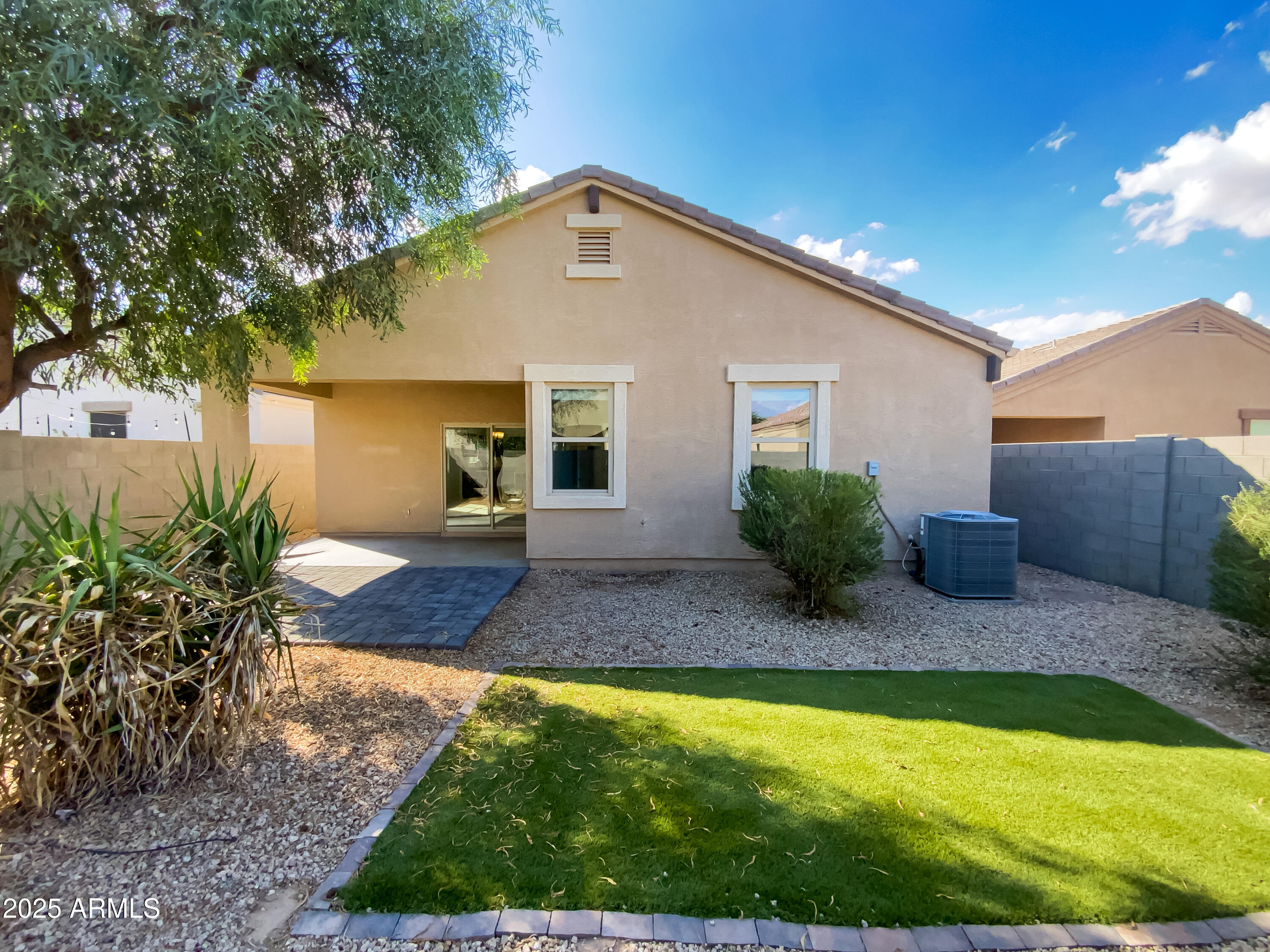 42099 W BALSA Drive