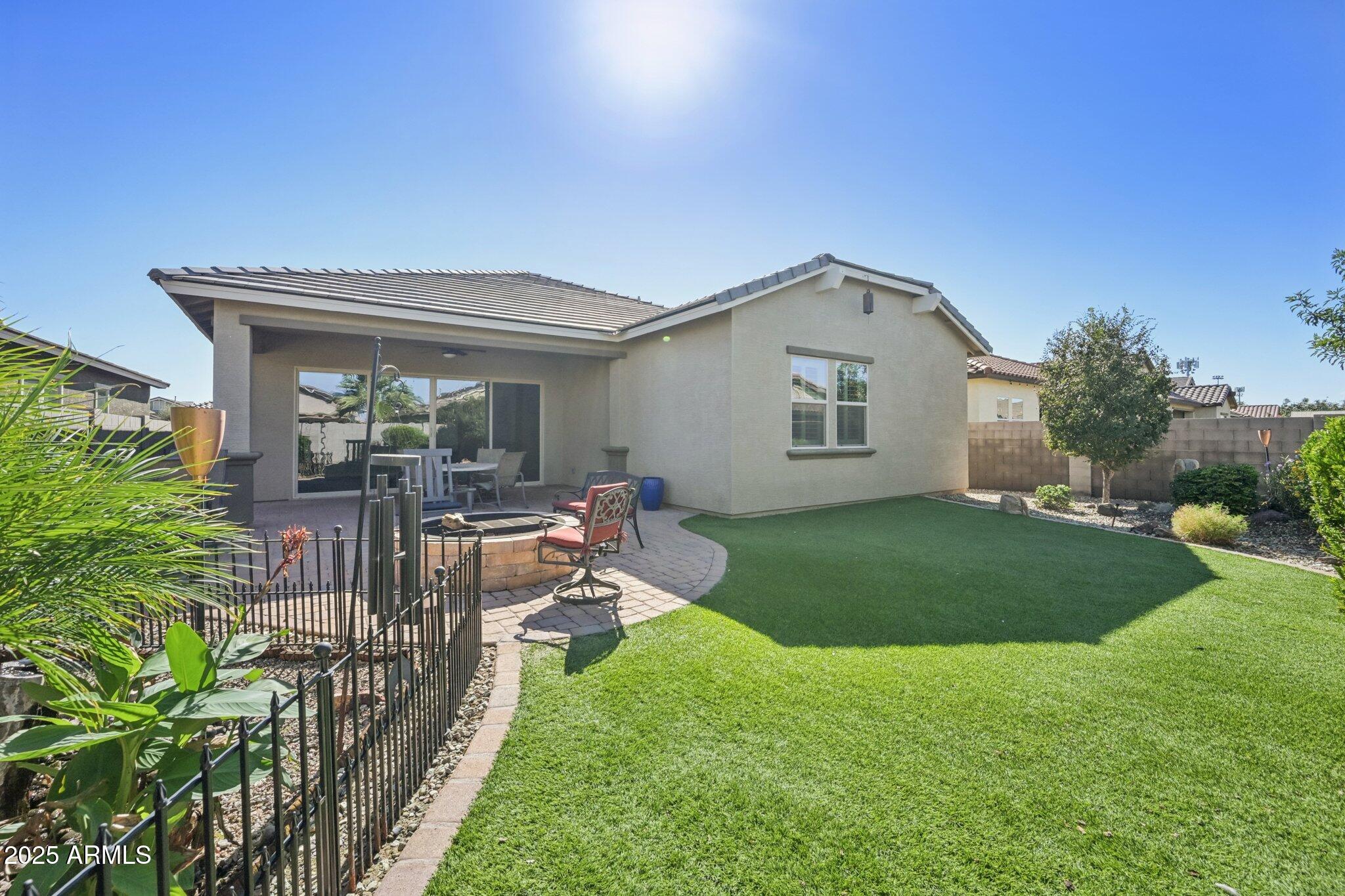 41356 W CENTENNIAL Drive