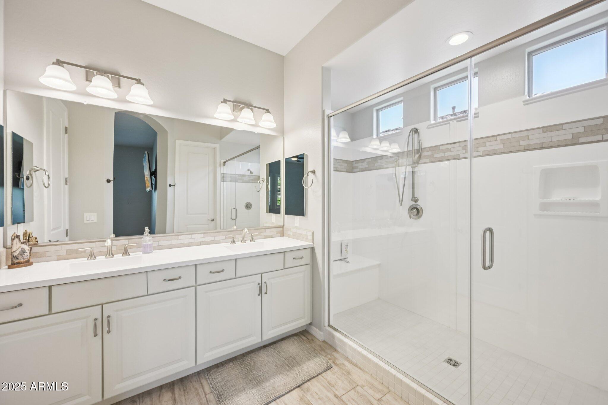 41356 W CENTENNIAL Drive