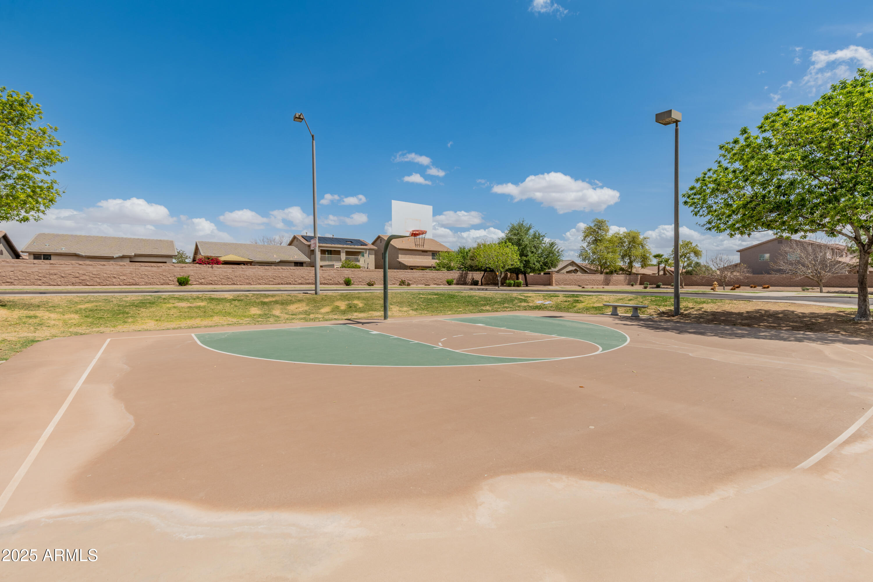 44574 W HIGH DESERT Trail