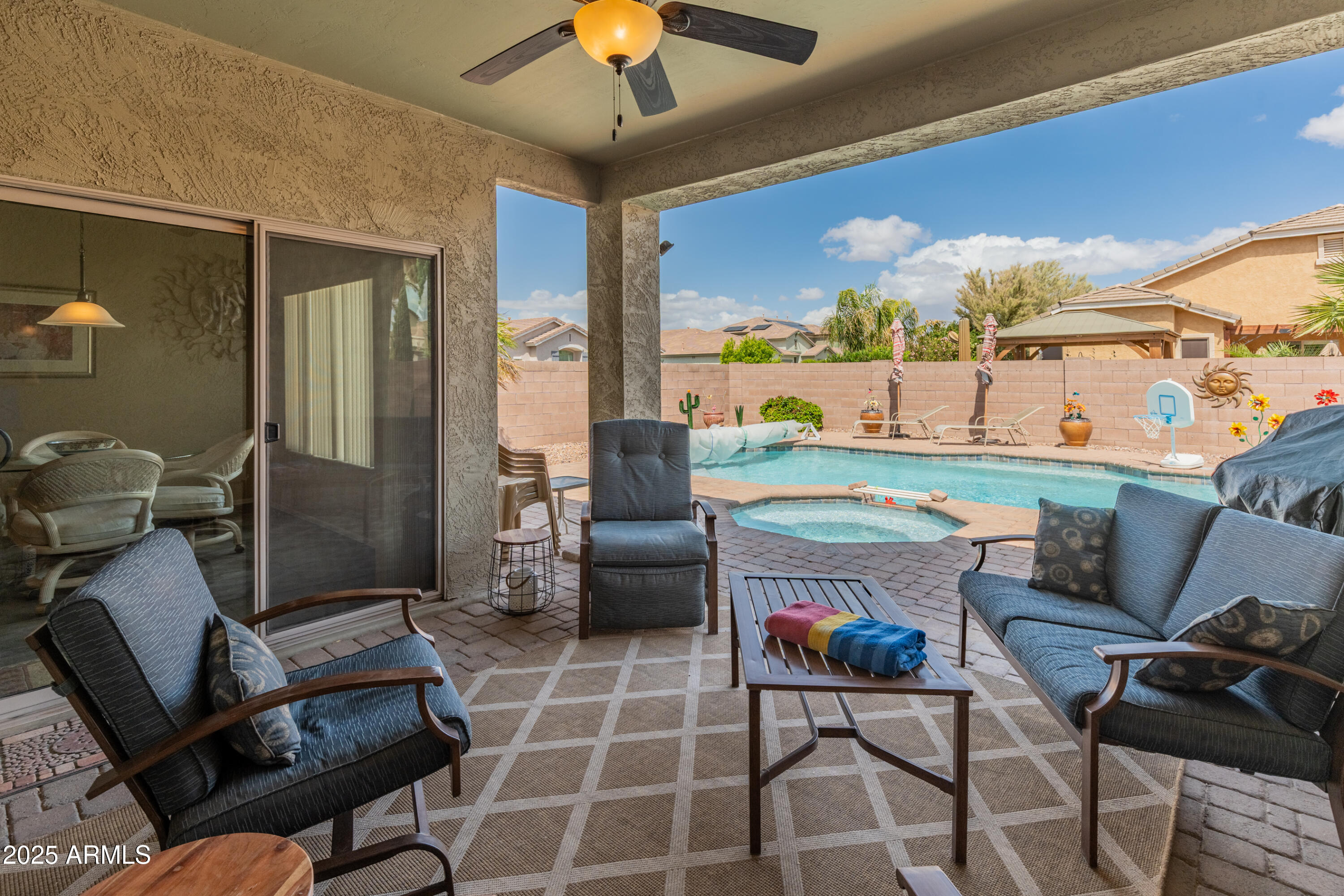 44574 W HIGH DESERT Trail