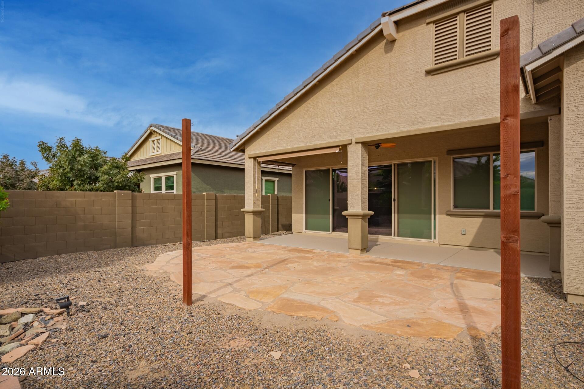 41335 W ALMIRA Drive