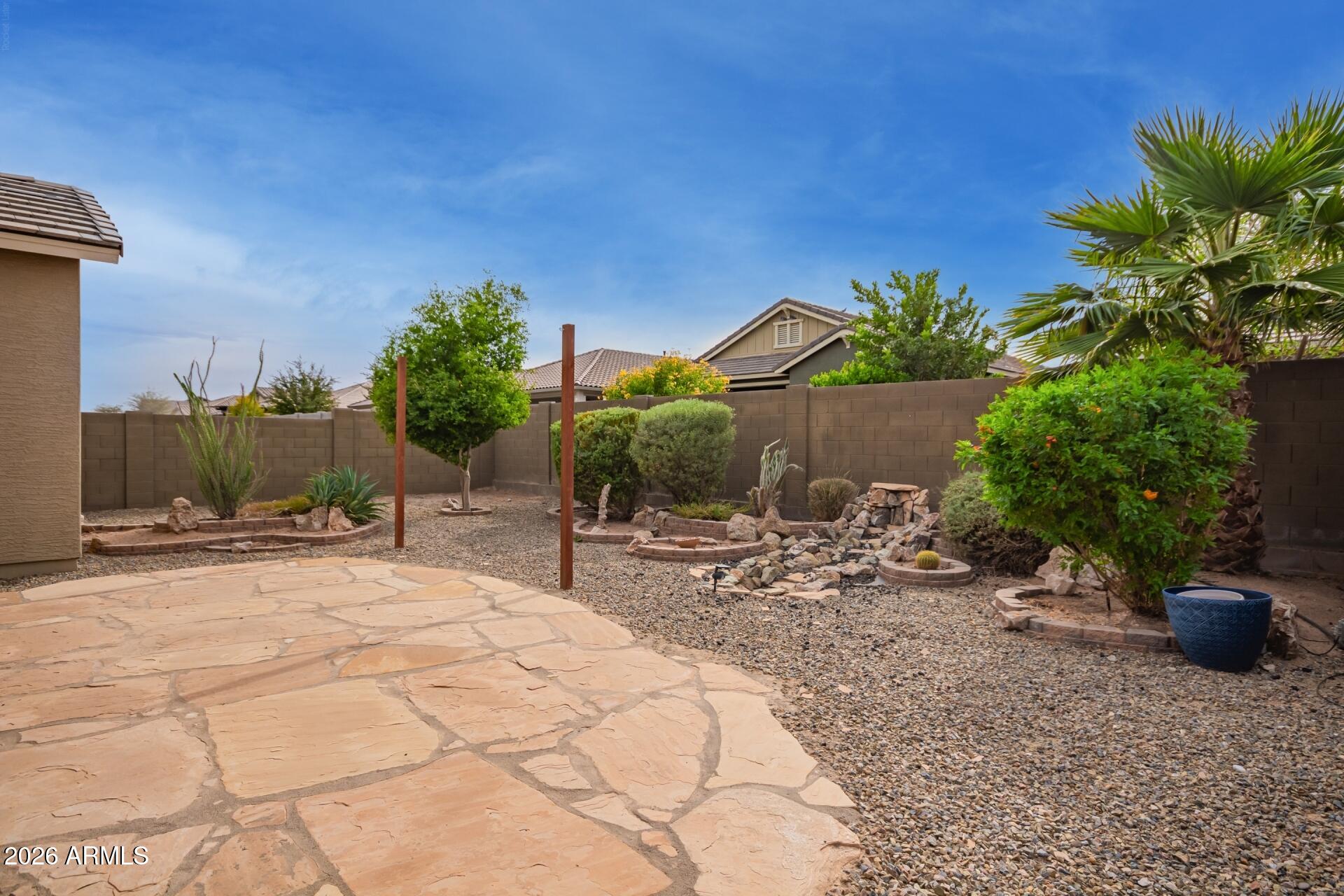 41335 W ALMIRA Drive