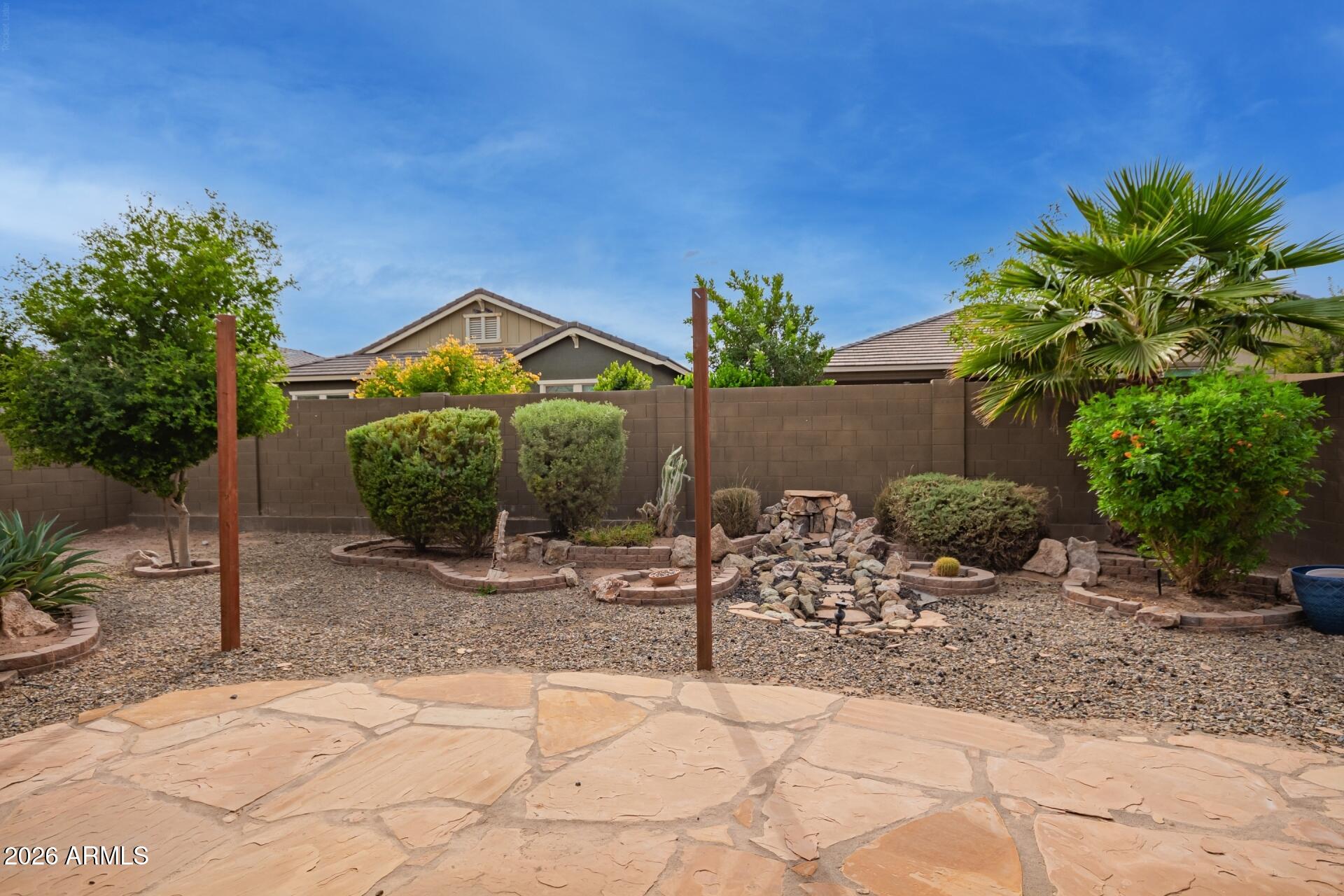 41335 W ALMIRA Drive