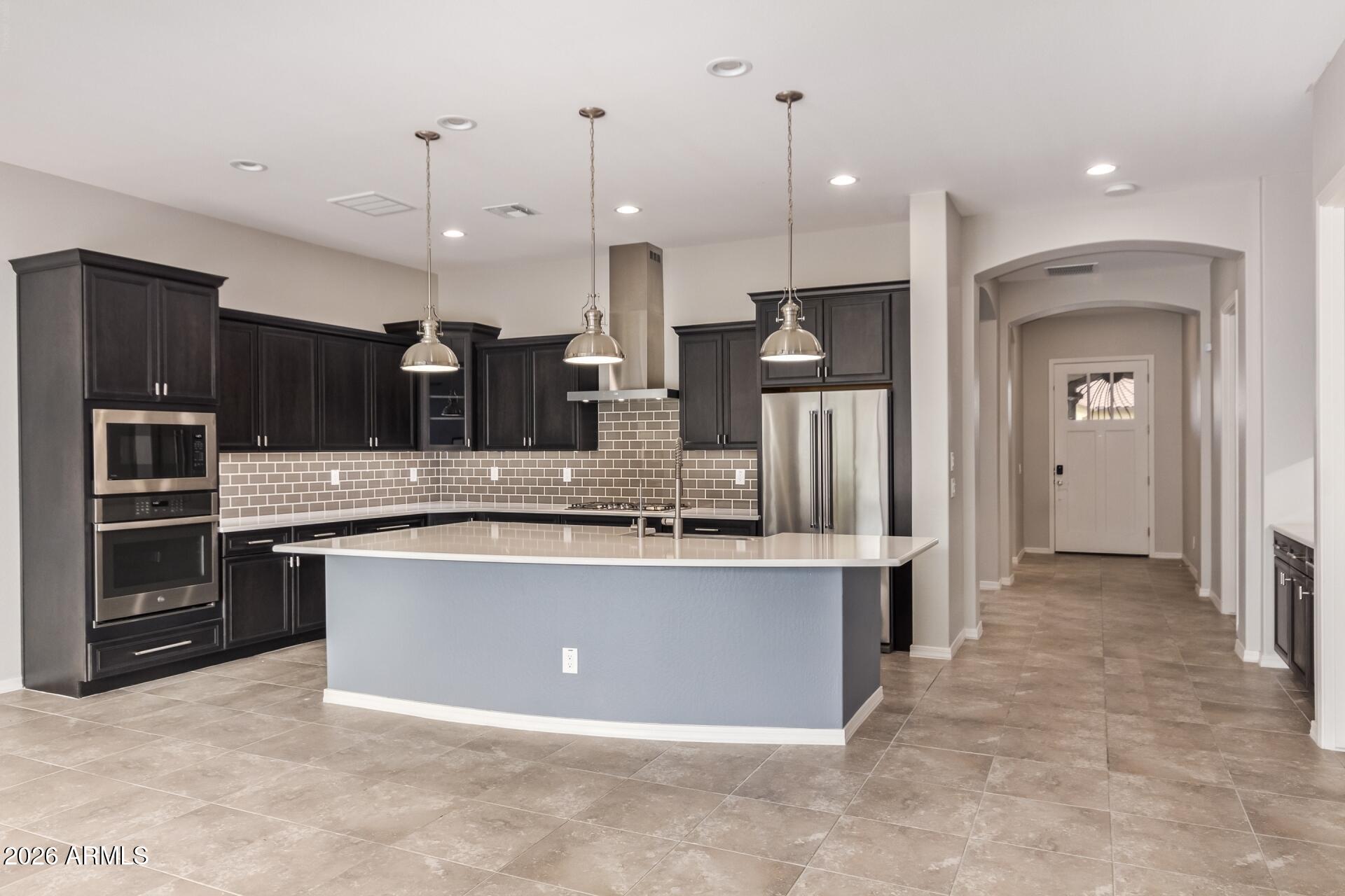 41335 W ALMIRA Drive