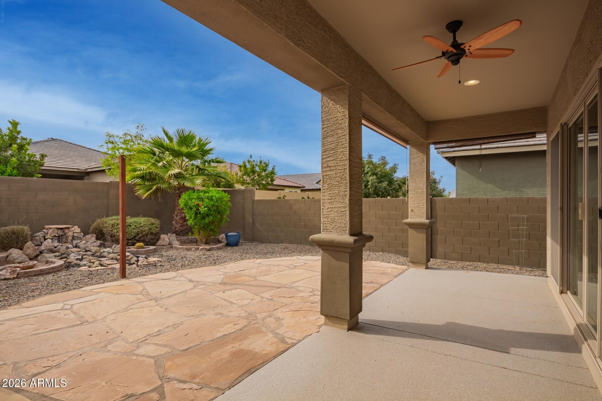 41335 W ALMIRA Drive