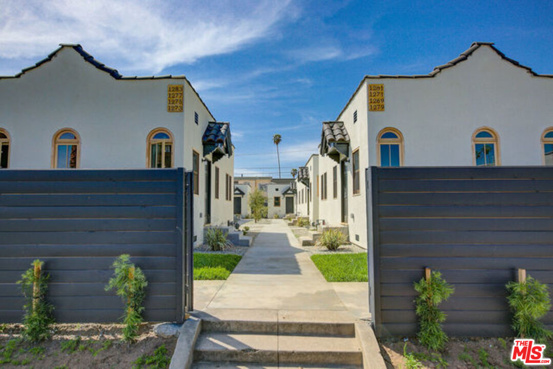 1269 4th Ave