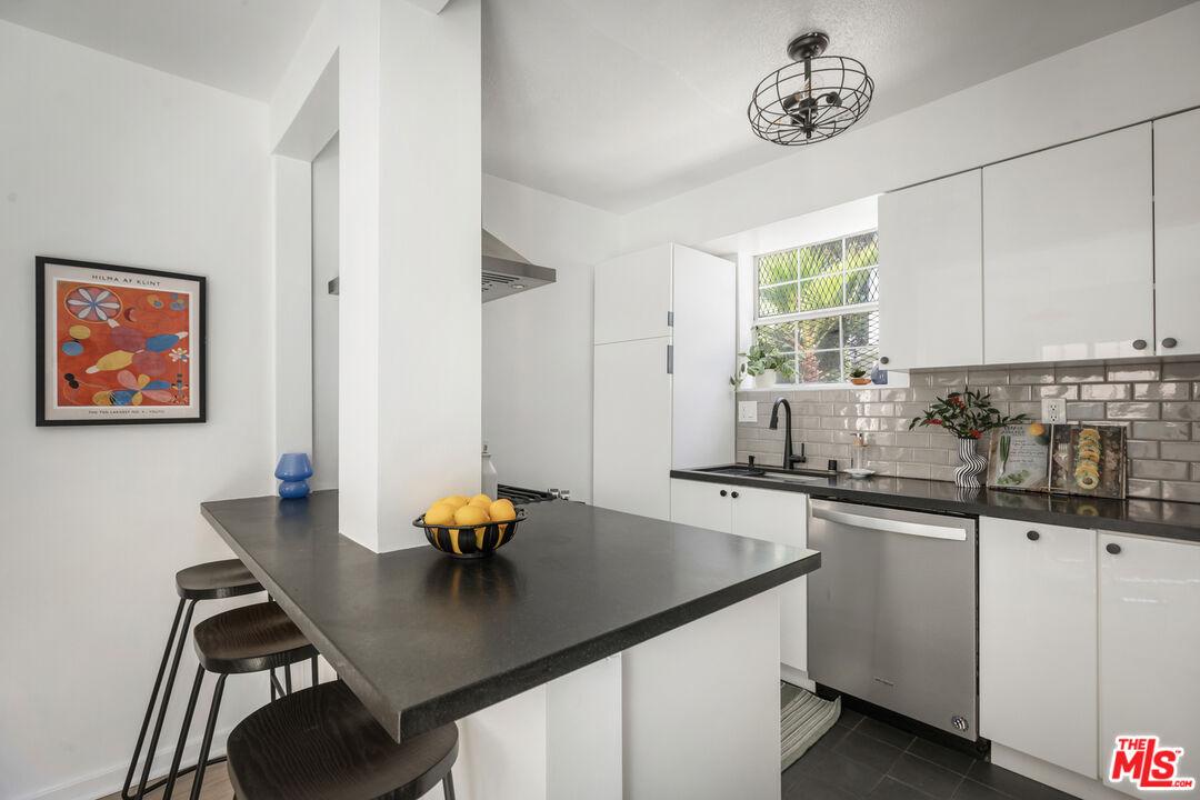 329 N Avenue 57