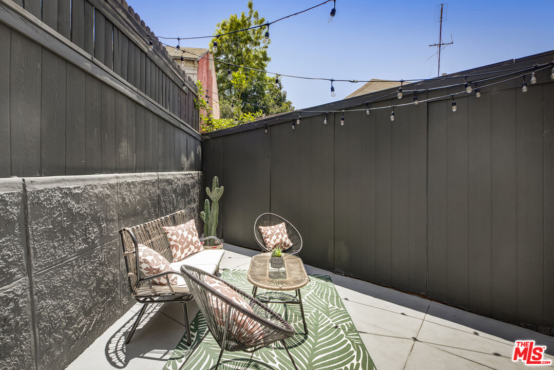329 N Avenue 57