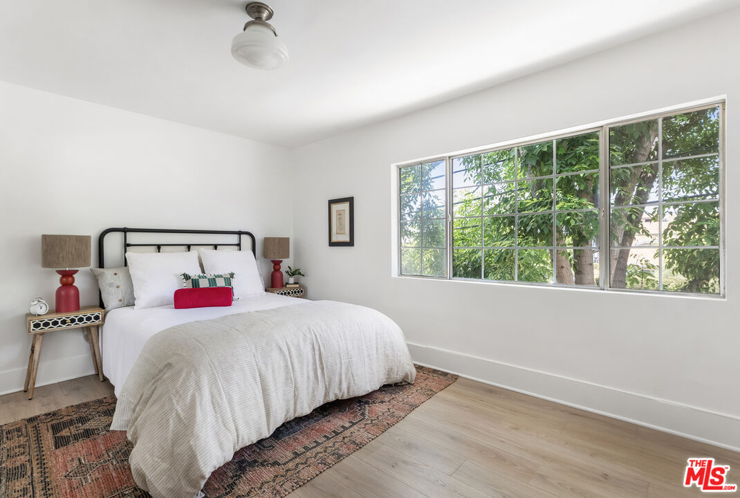329 N Avenue 57