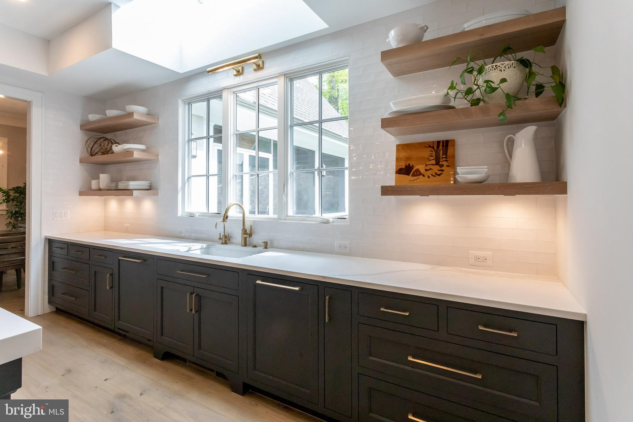 3500 N ABINGDON STREET