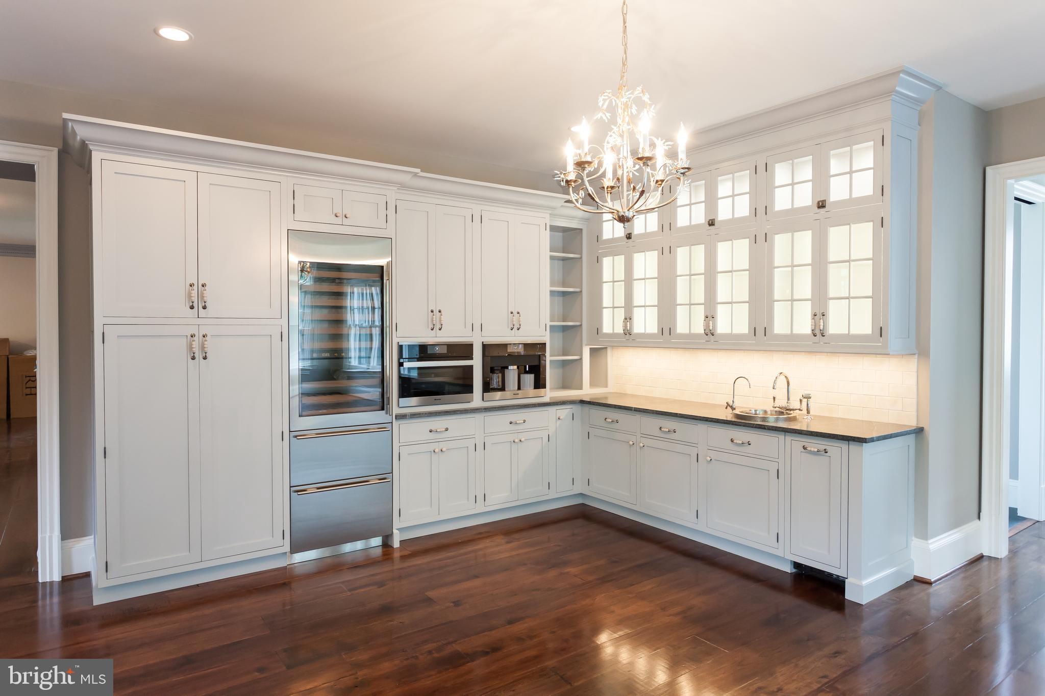 3500 N ABINGDON STREET