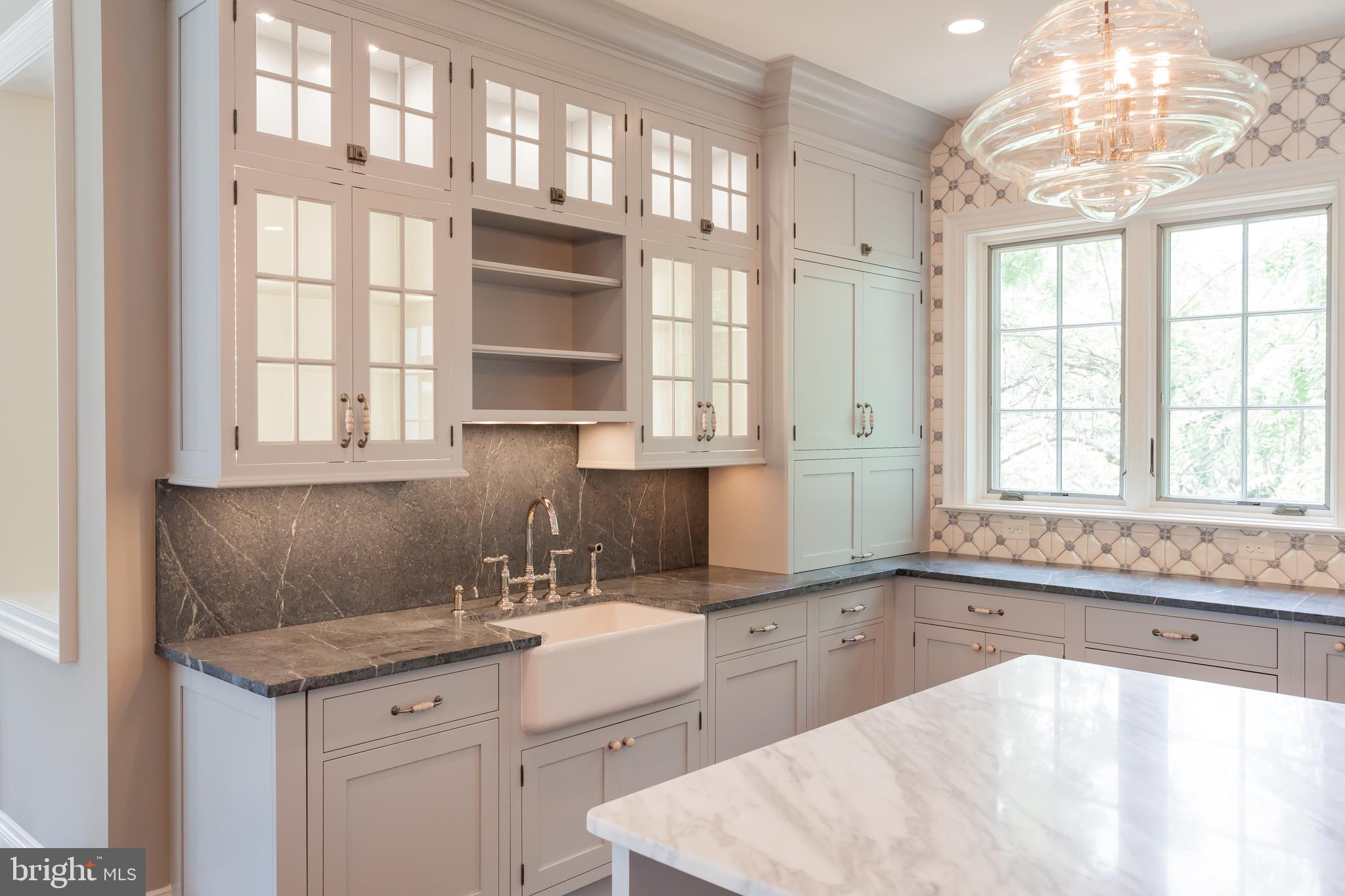 3500 N ABINGDON STREET