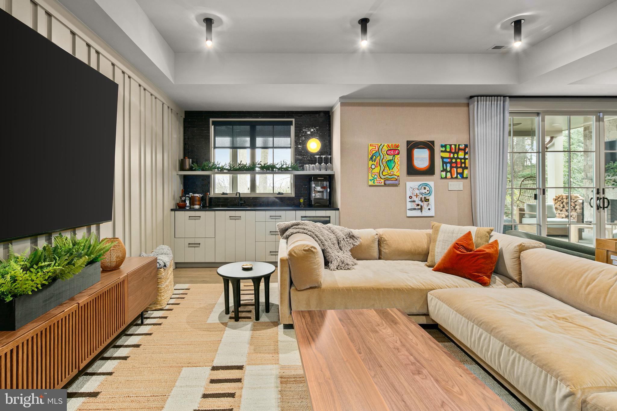 3500 N ABINGDON STREET