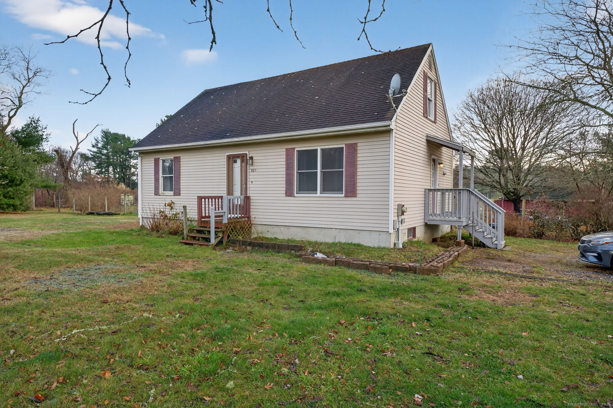 887 Sterling Road