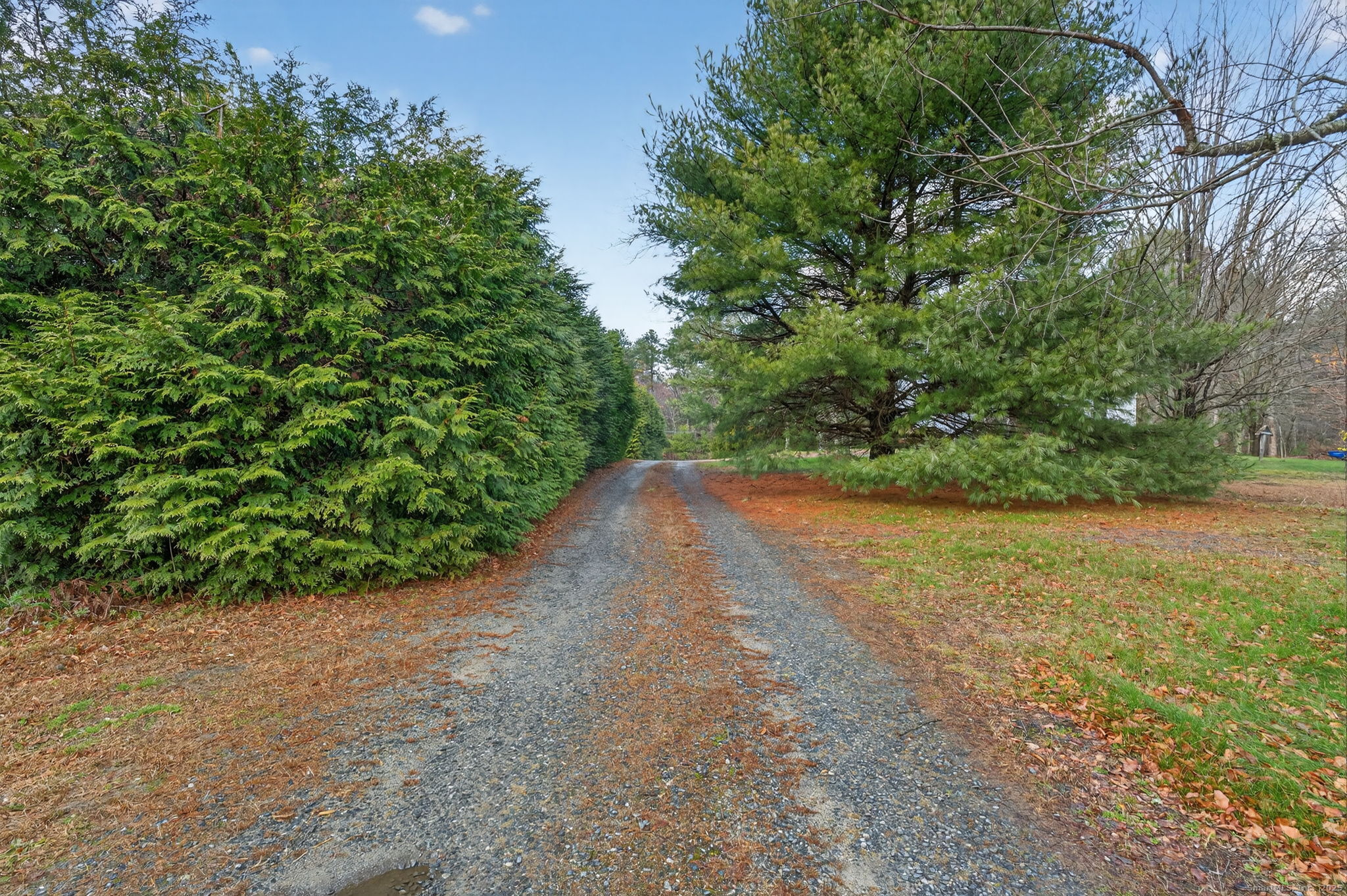 887 Sterling Road