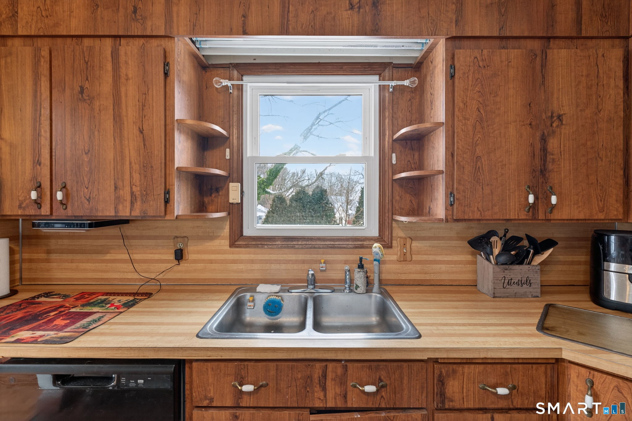 187 Baker Avenue Extension